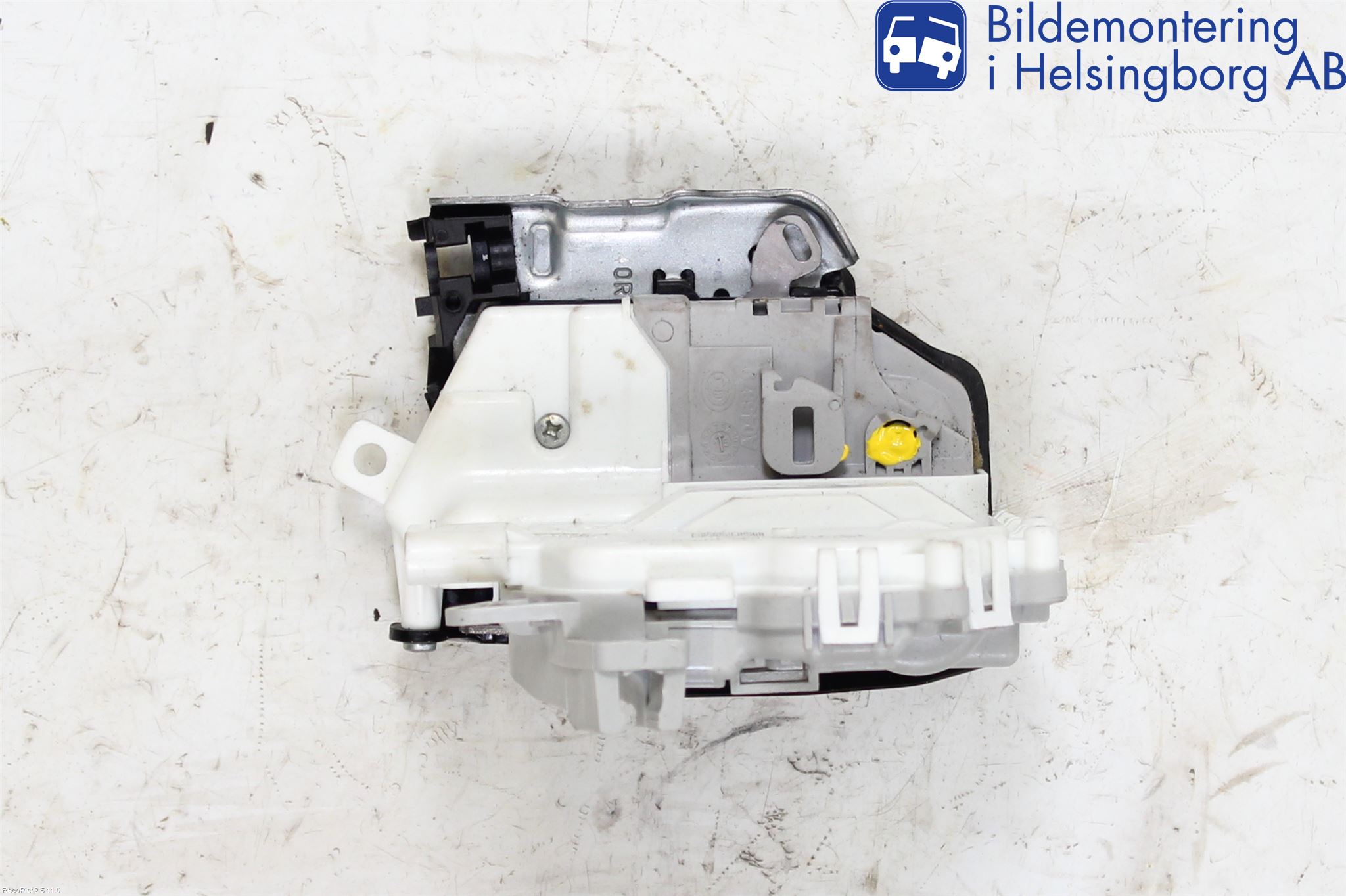 Audi A4 12-15 Centrallåsmotor Höger