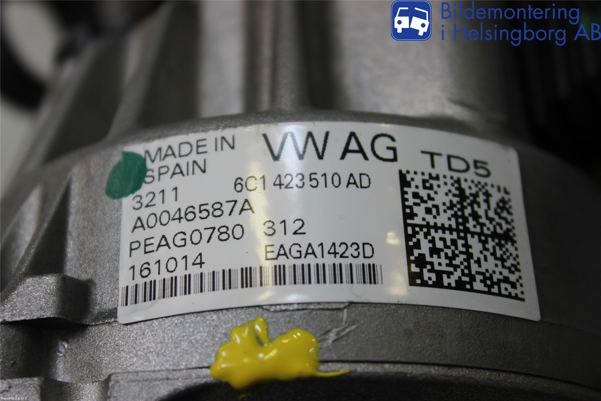 Volkswagen VW POLO 10-17 Rattaxelagg Med Inb Servo
