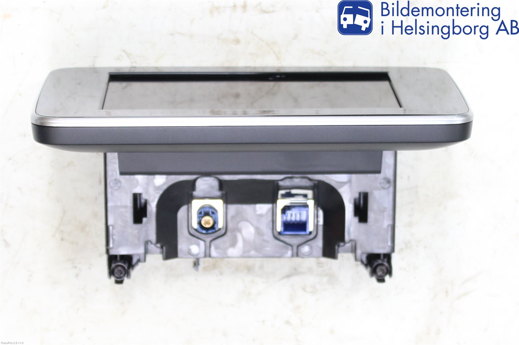 Mercedes-Benz MB C-KLASS (W205) 14-21 Kontrolldisplay