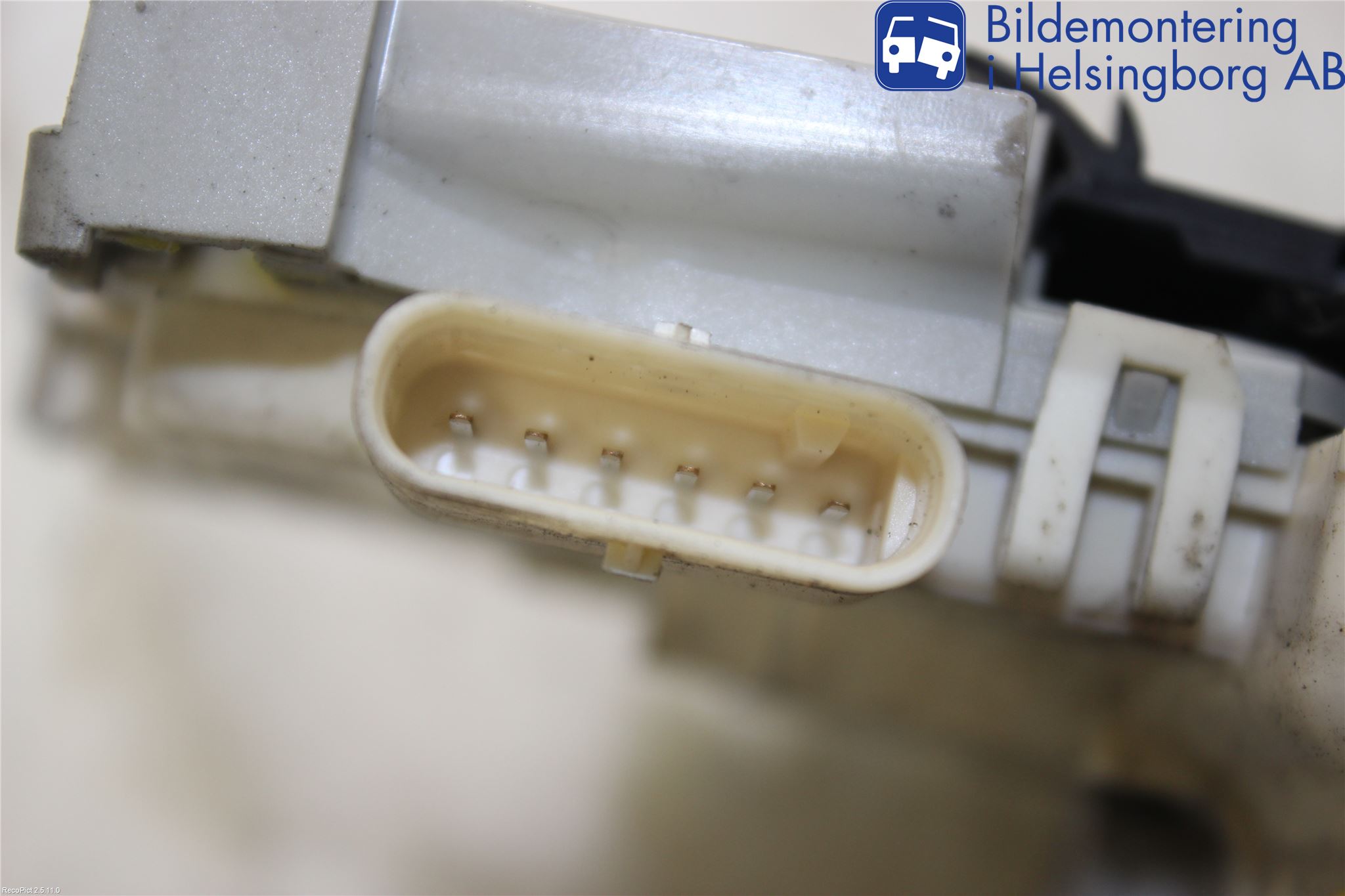 Audi A1/S1 11-18 Centrallåsmotor Höger