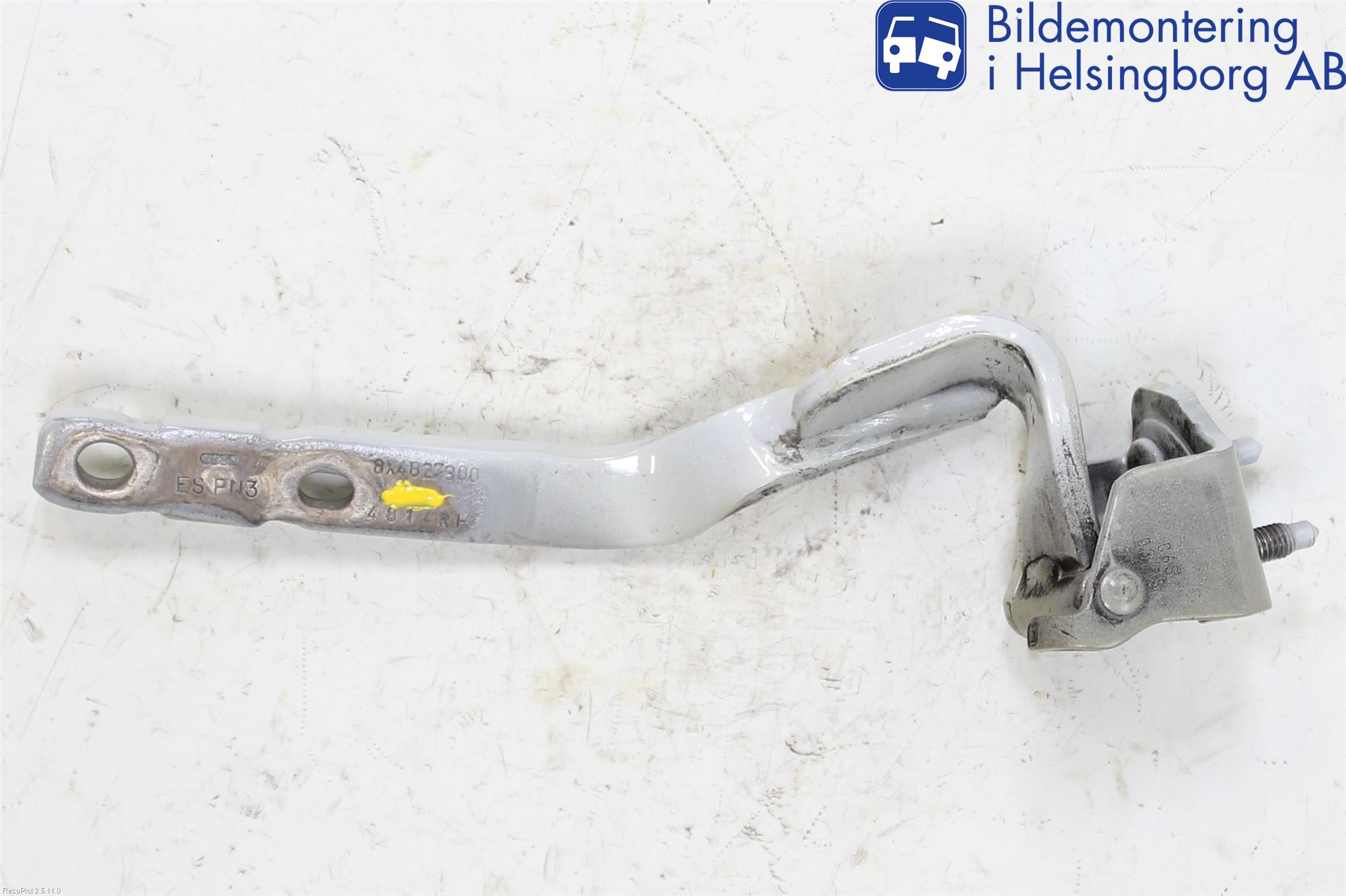 Audi A1/S1 11-18 Bakluckegångjärn Hö