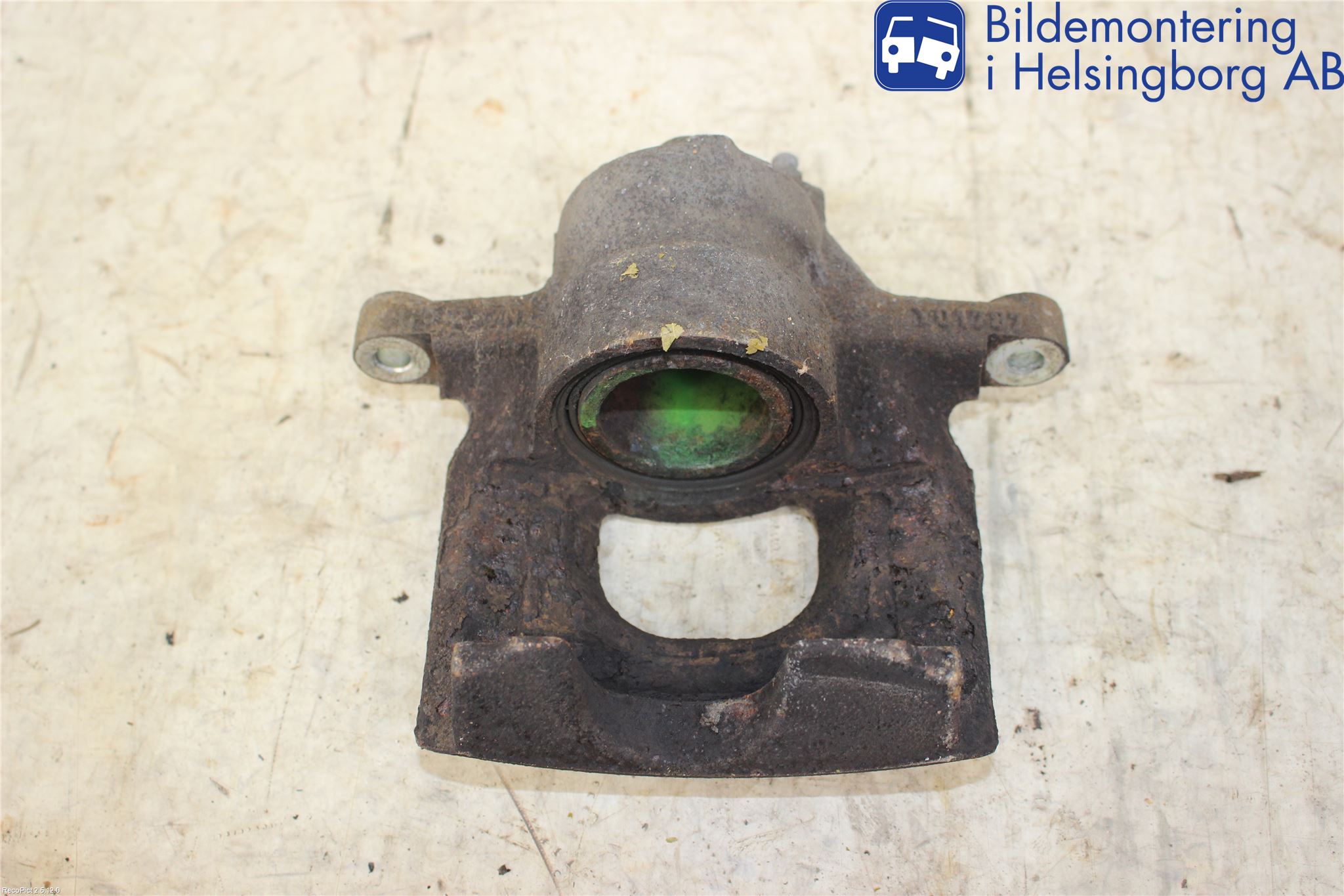 Peugeot 107 Bromsok Fram Höger