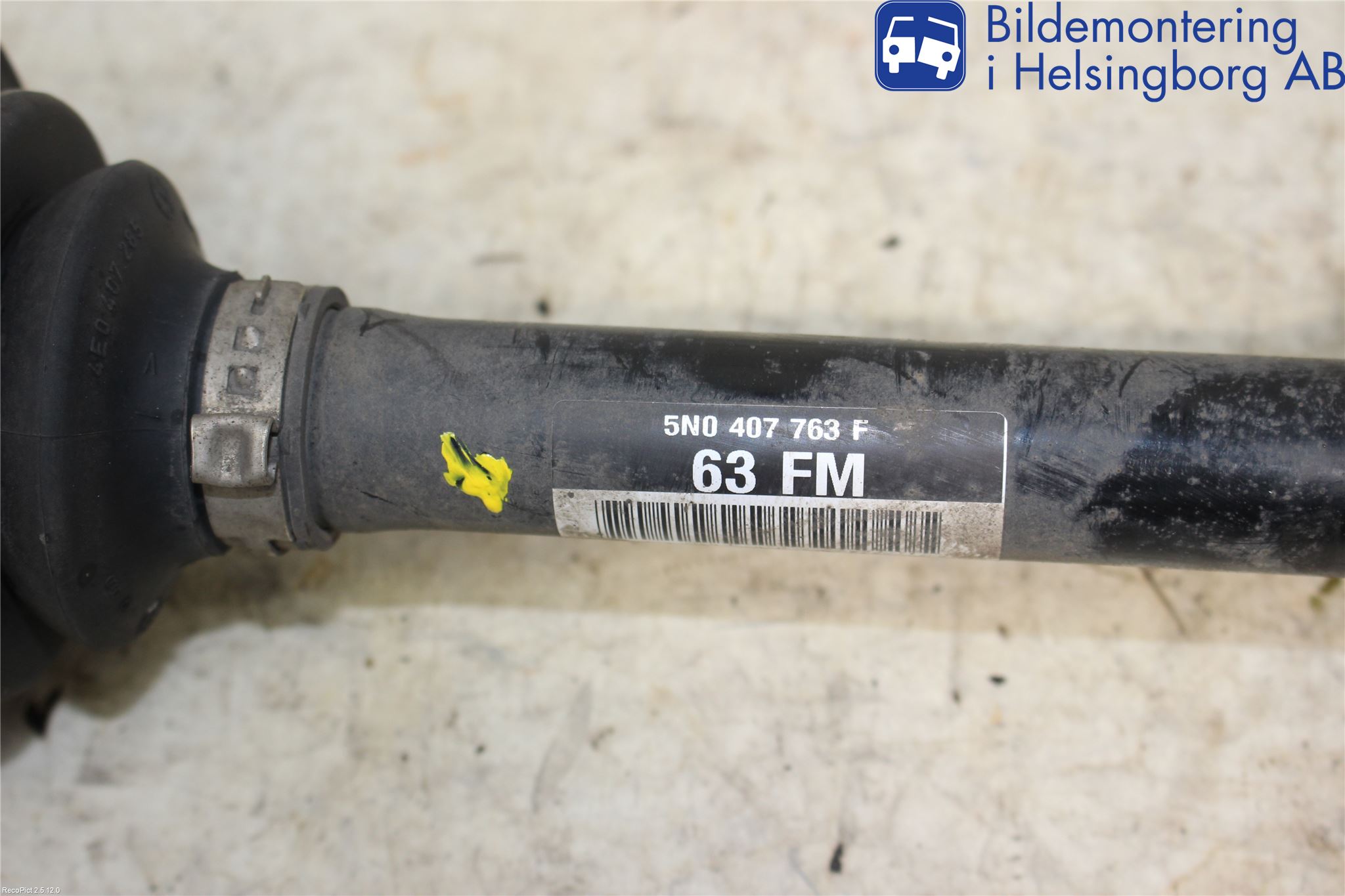 Volkswagen VW TIGUAN 07-16 Drivaxel Fram Vänster