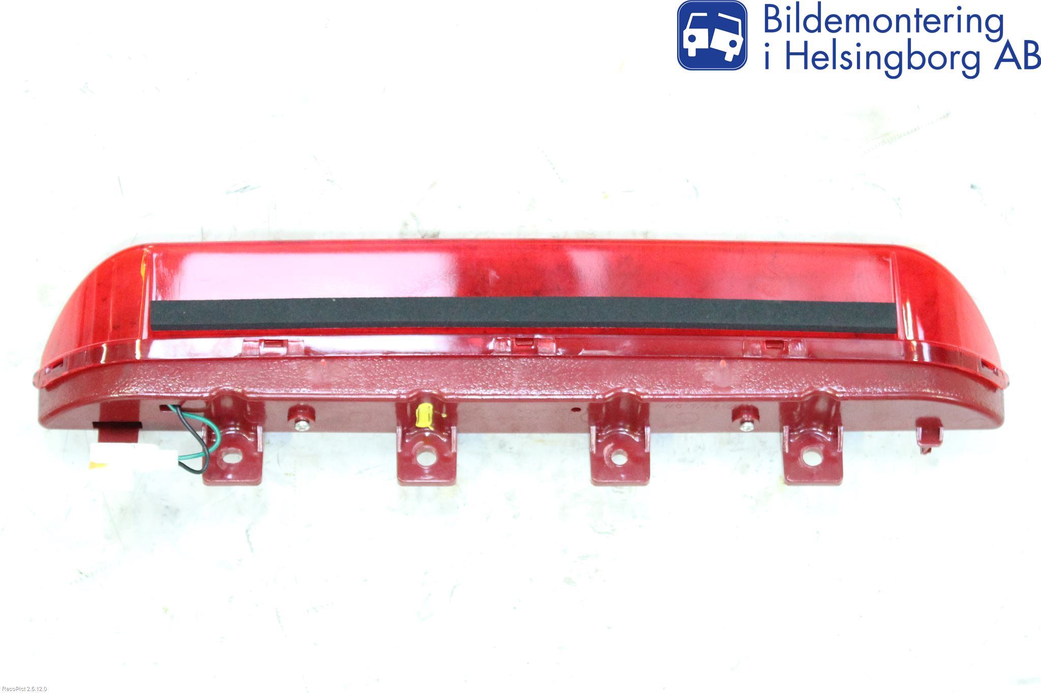 Kia SPORTAGE (SL) 11-15 Bromsljus Bakruta