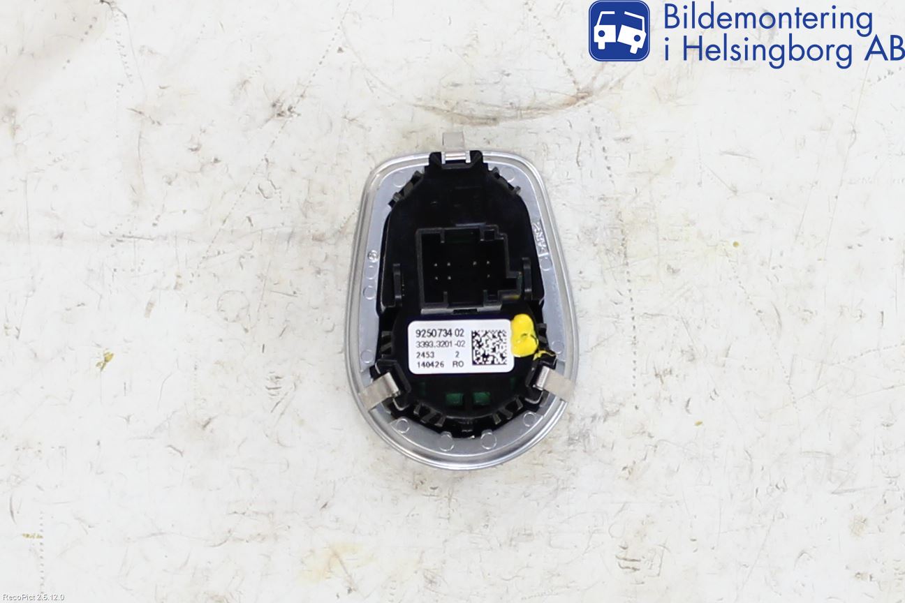 BMW 3 F30/F31/F80 12-19 Startknapp Personbil
