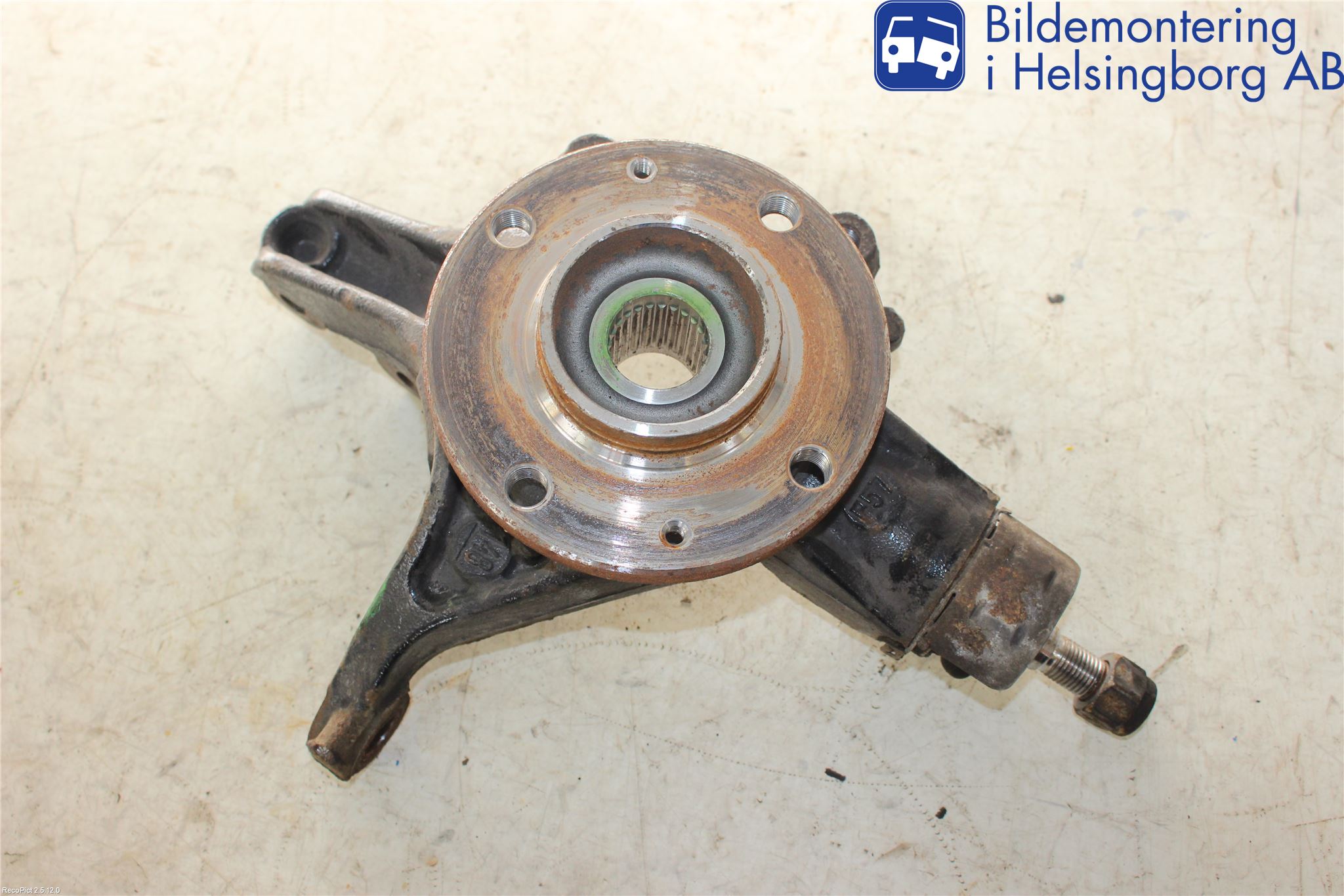 Peugeot PARTNER 16-18 Styrspindel Lagerhus Hö