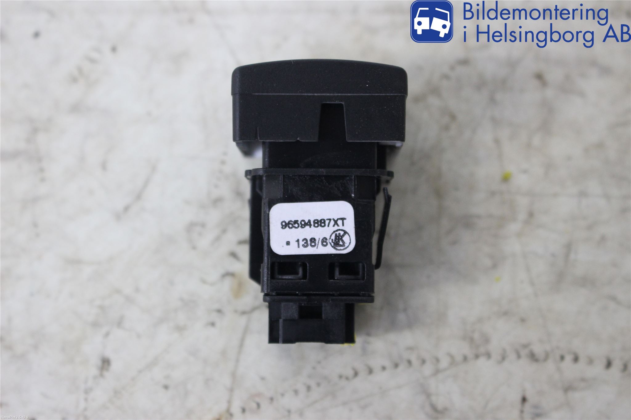 Peugeot PARTNER 16-18 Strömställare Övrigt