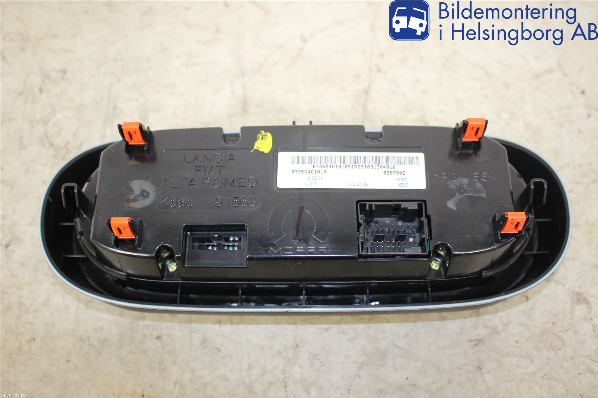 Fiat 500X 15- Ac Styrenhet Ac Manöveren