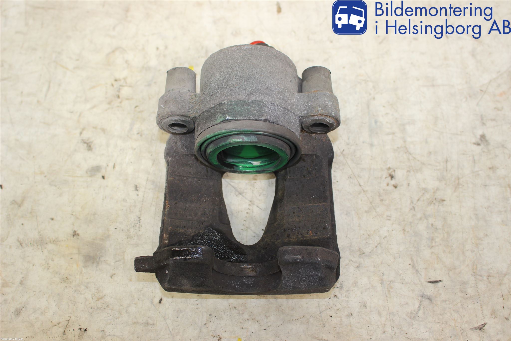 Skoda RAPID Bromsok Fram Höger