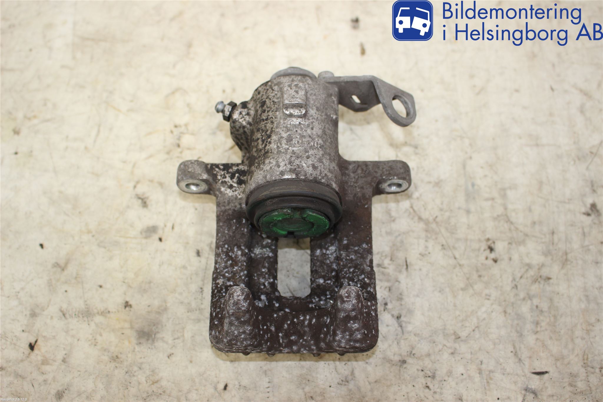 Skoda RAPID Bromsok Bak Höger