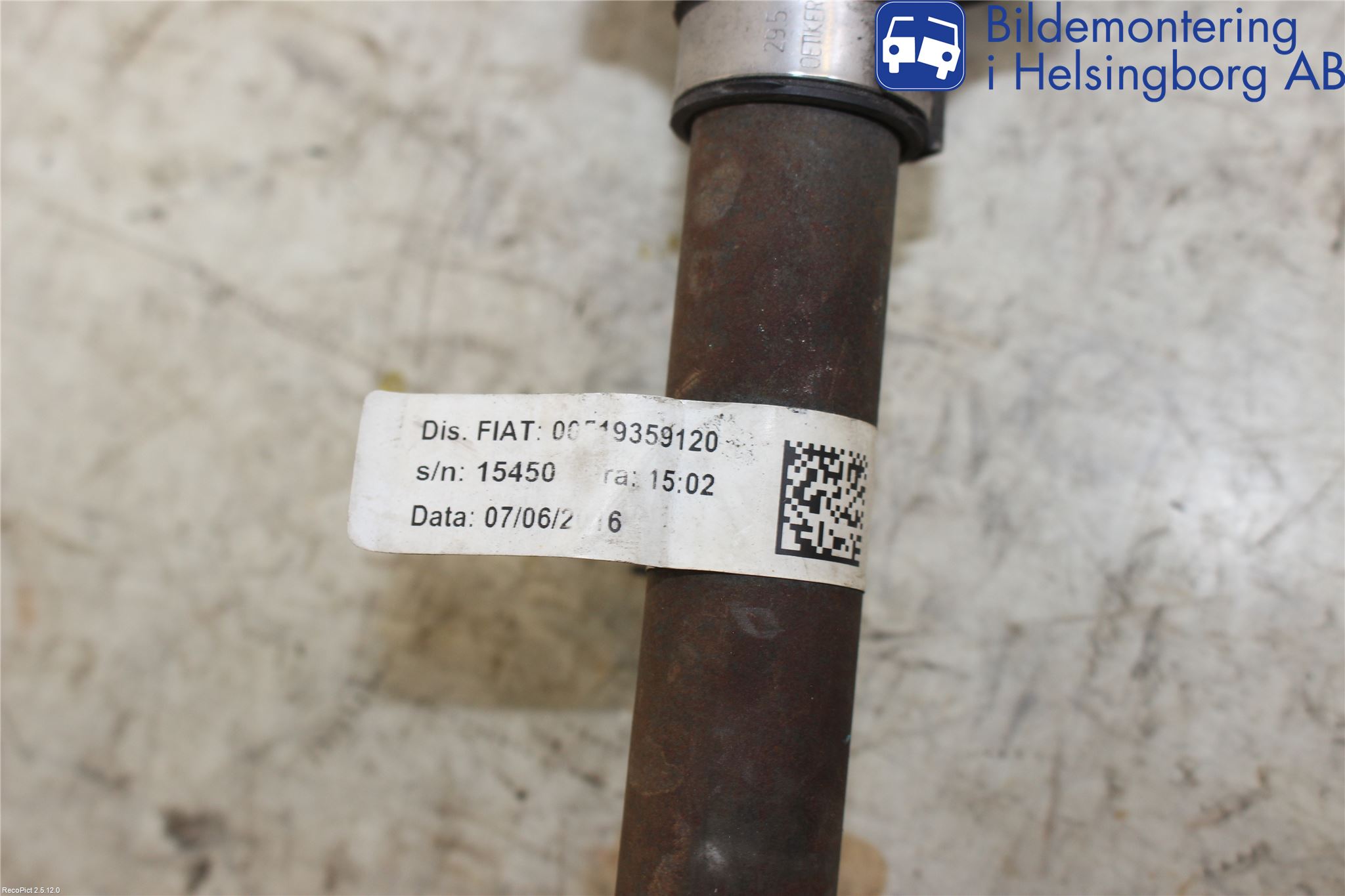 Fiat 500X 15- Drivaxel Fram Höger