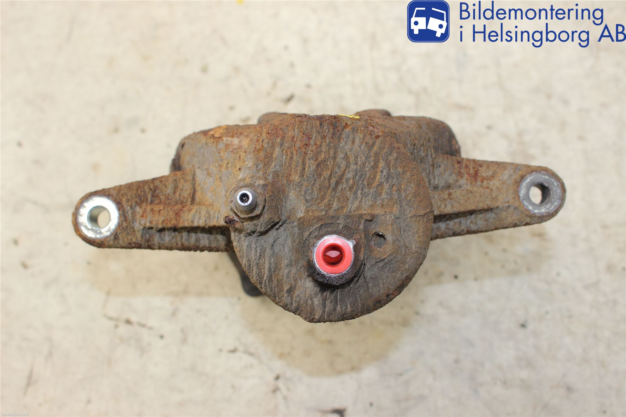 Toyota AVENSIS 07-08 Bromsok Fram Vänster