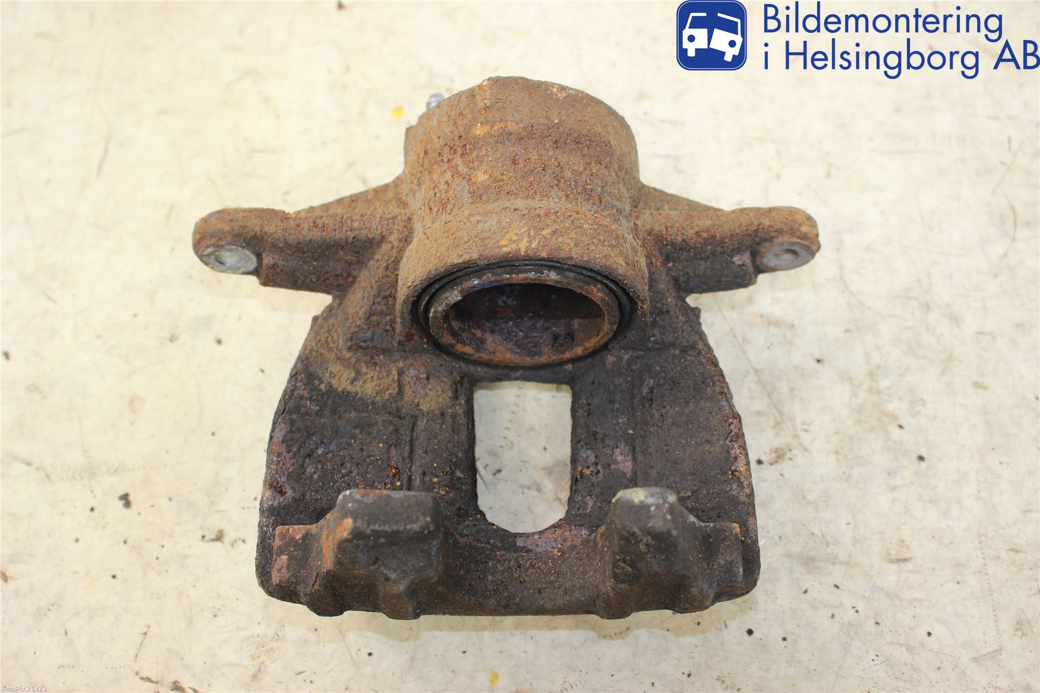 Toyota AVENSIS 07-08 Bromsok Fram Vänster