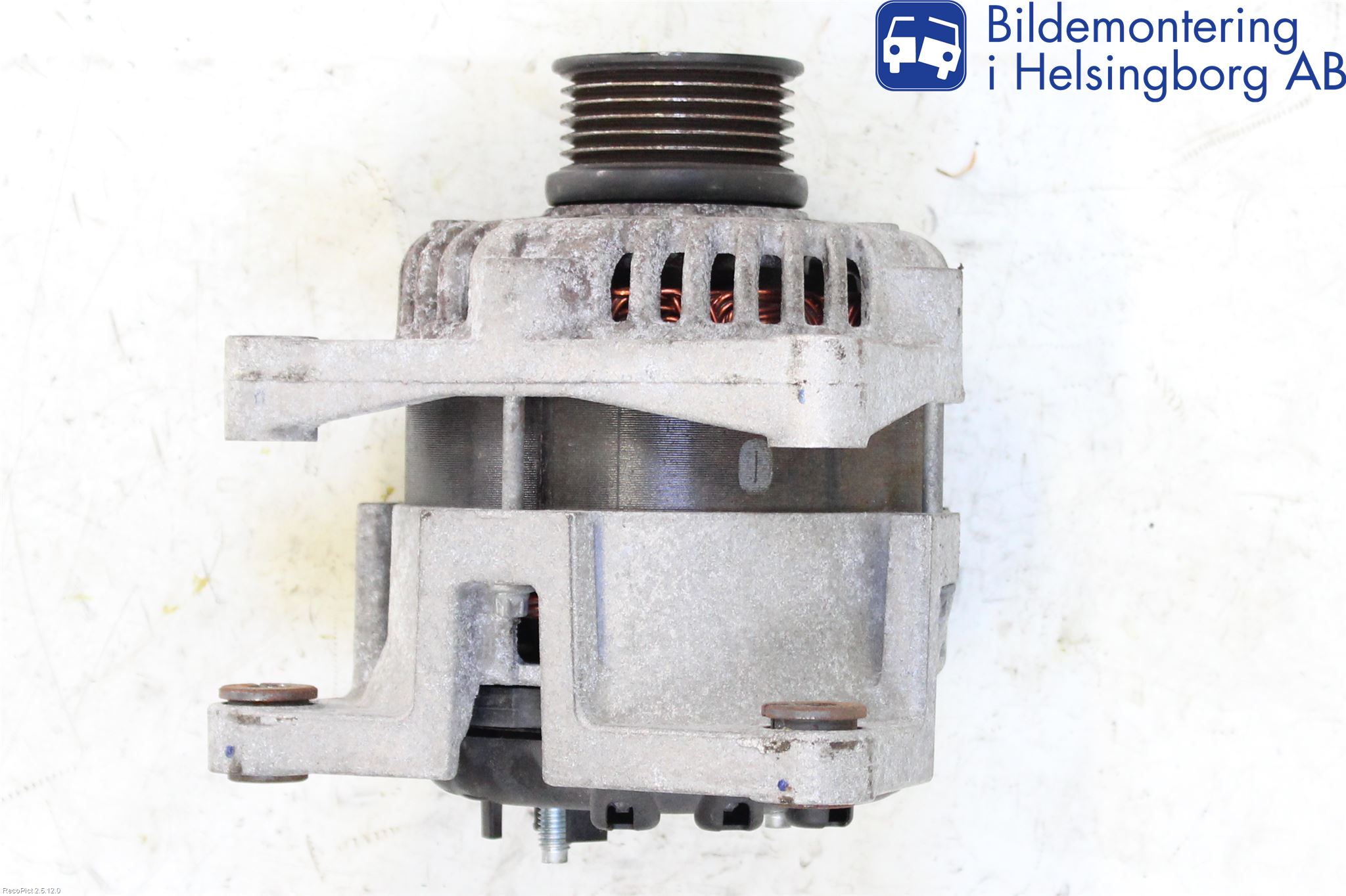 GM CHEVROLET CRUZE Generator