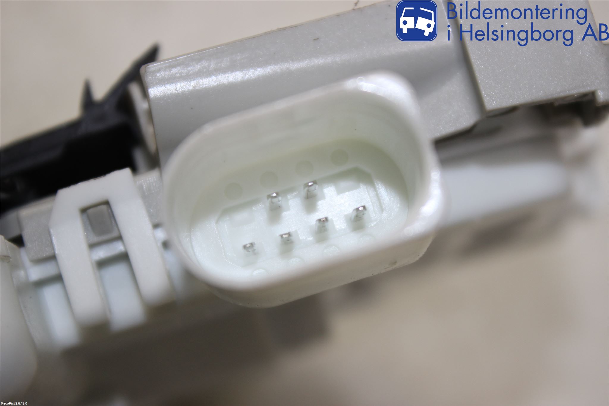 Audi Q2/SQ2 17- Centrallåsmotor Vänster