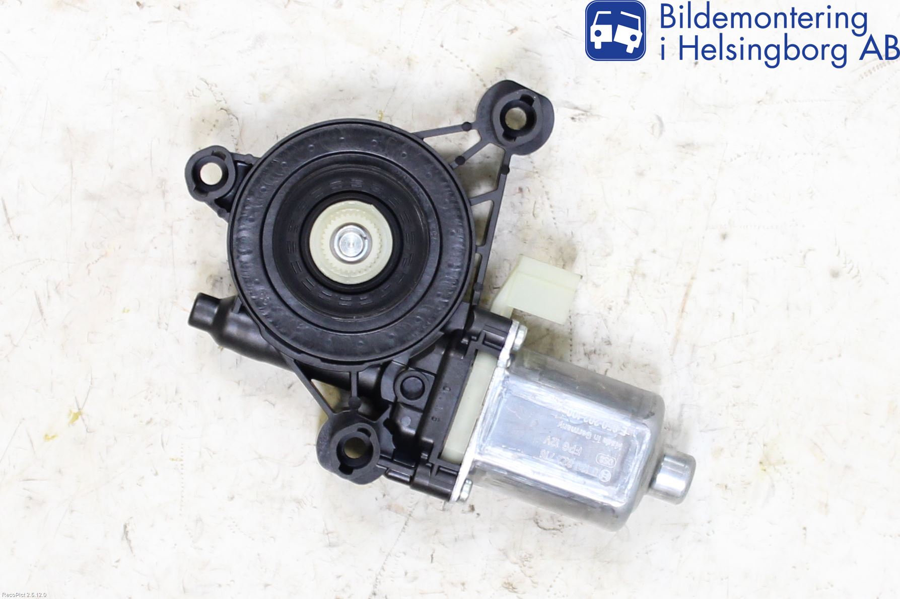 Audi Q2/SQ2 17- Fönsterhissmotor