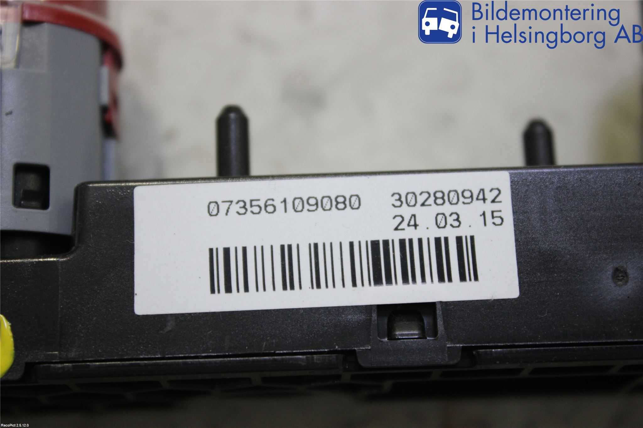 Fiat 500X 15- Strömställare Ljus