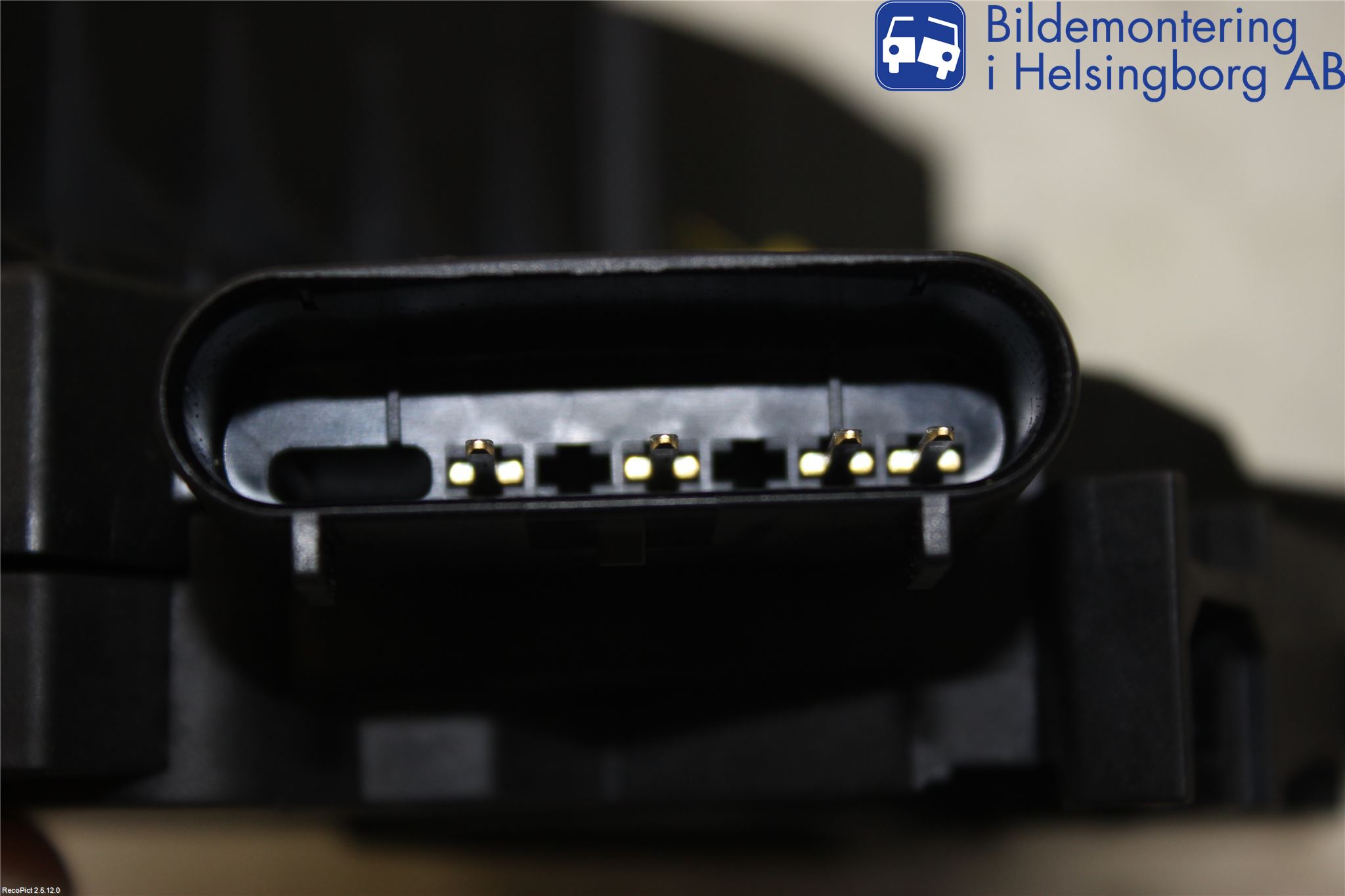 Ford FOCUS 11-14 Centrallåsmotor Höger