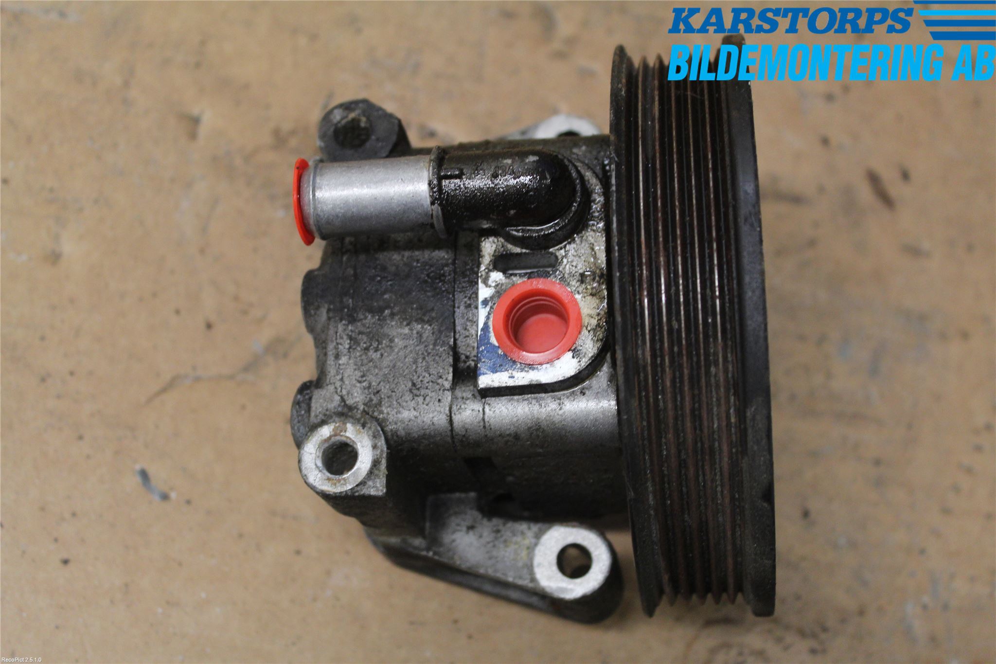 Jaguar S-TYPE Styrservopump