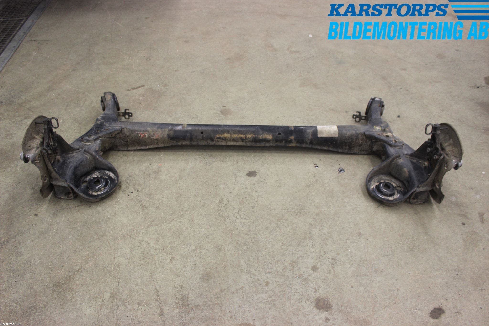 Citroen BERLINGO 08-18 Bakaxel