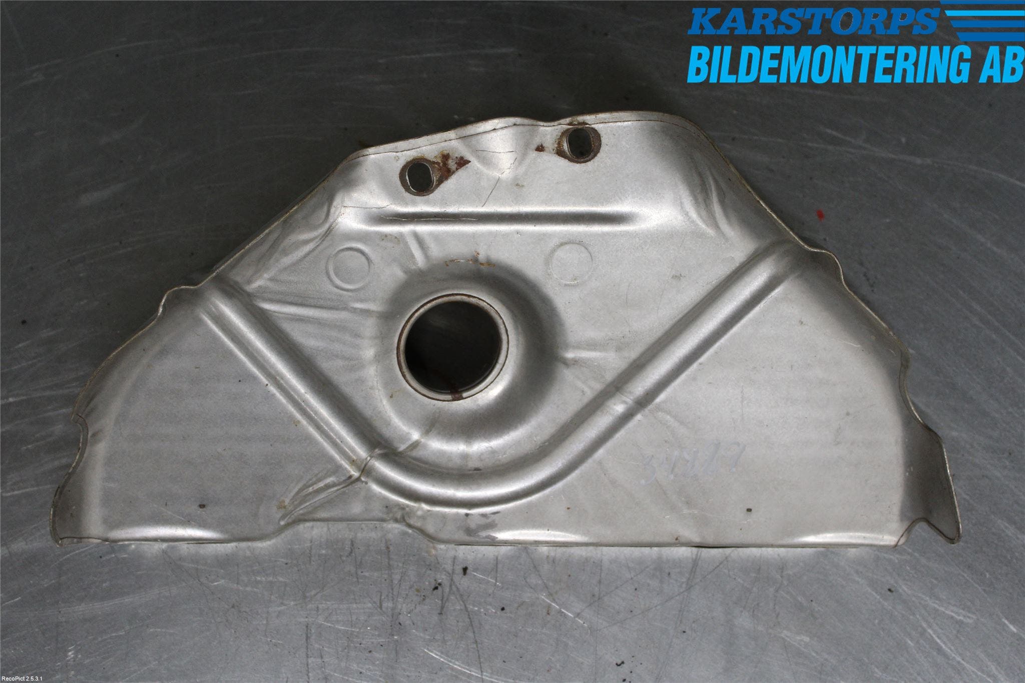 Volvo V70 05-08 Avgas Förvärmningsplåt