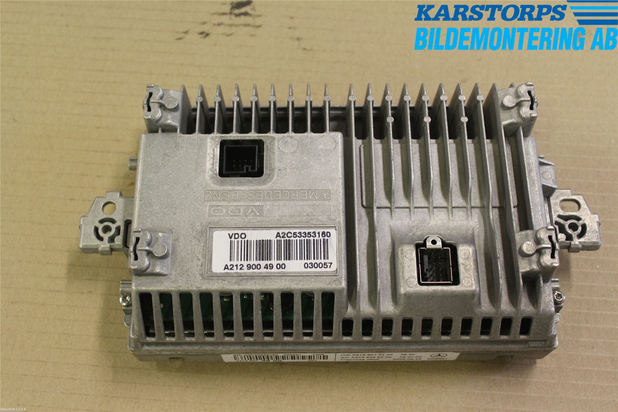 Mercedes-Benz MB E-KLASS (W212) 09-16 Multifunktionsdisplay