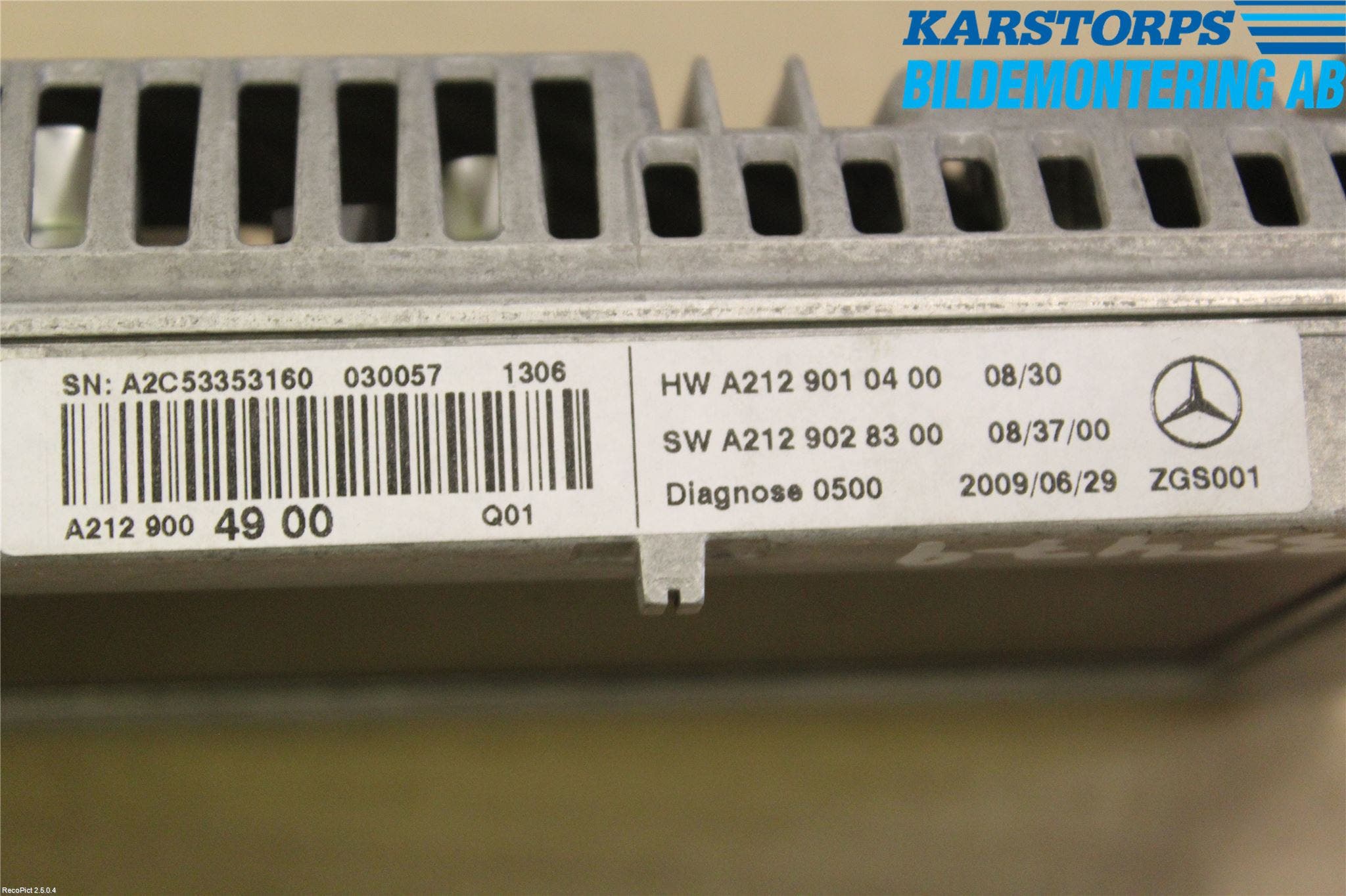 Mercedes-Benz MB E-KLASS (W212) 09-16 Multifunktionsdisplay