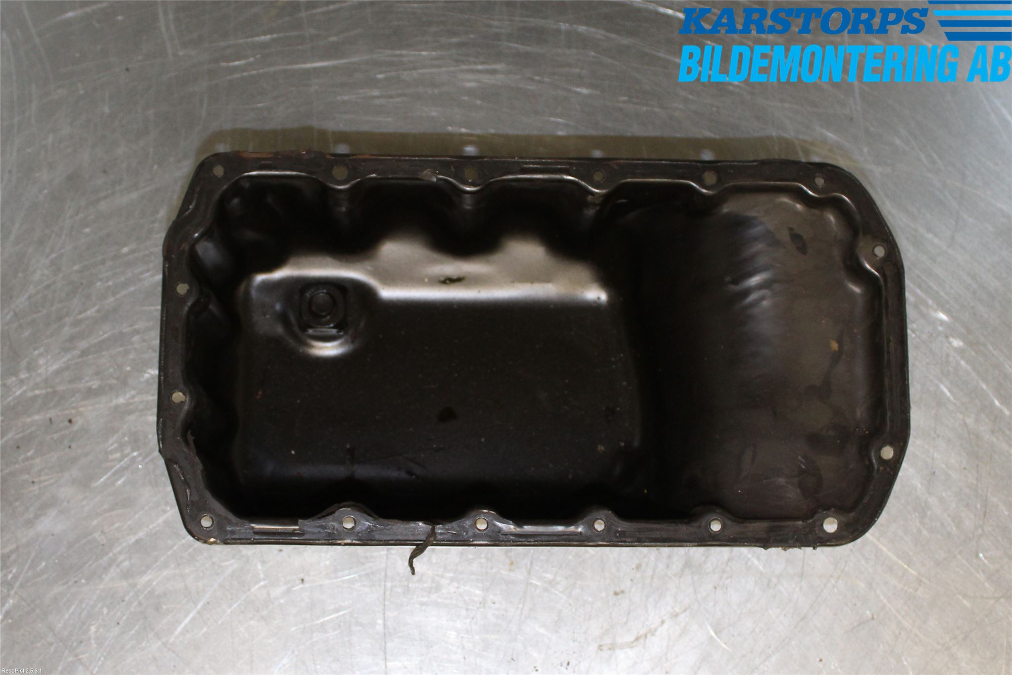 Peugeot 207 Oljetråg