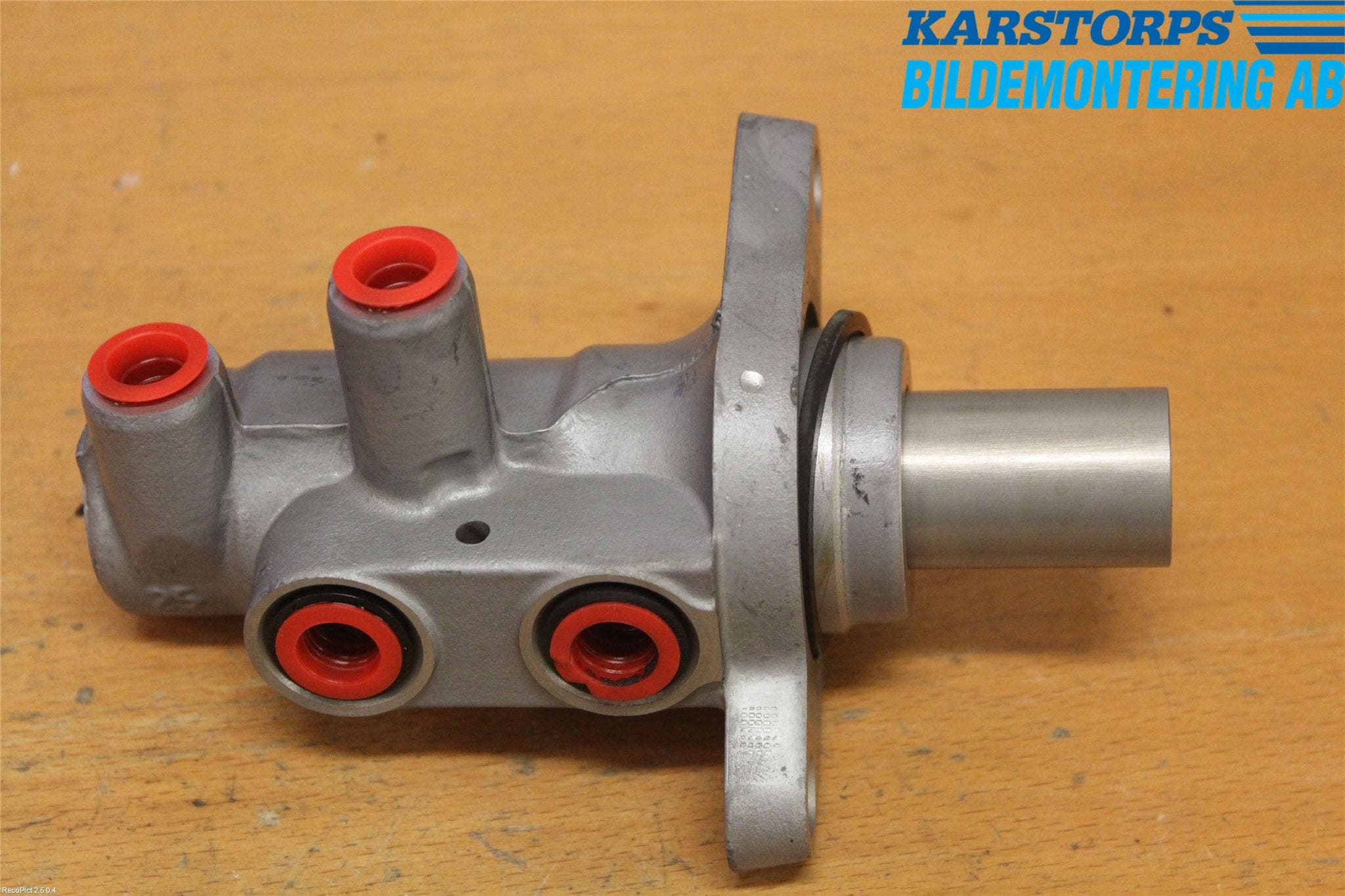 Volvo V70 08-13 Broms Huvudcylinder