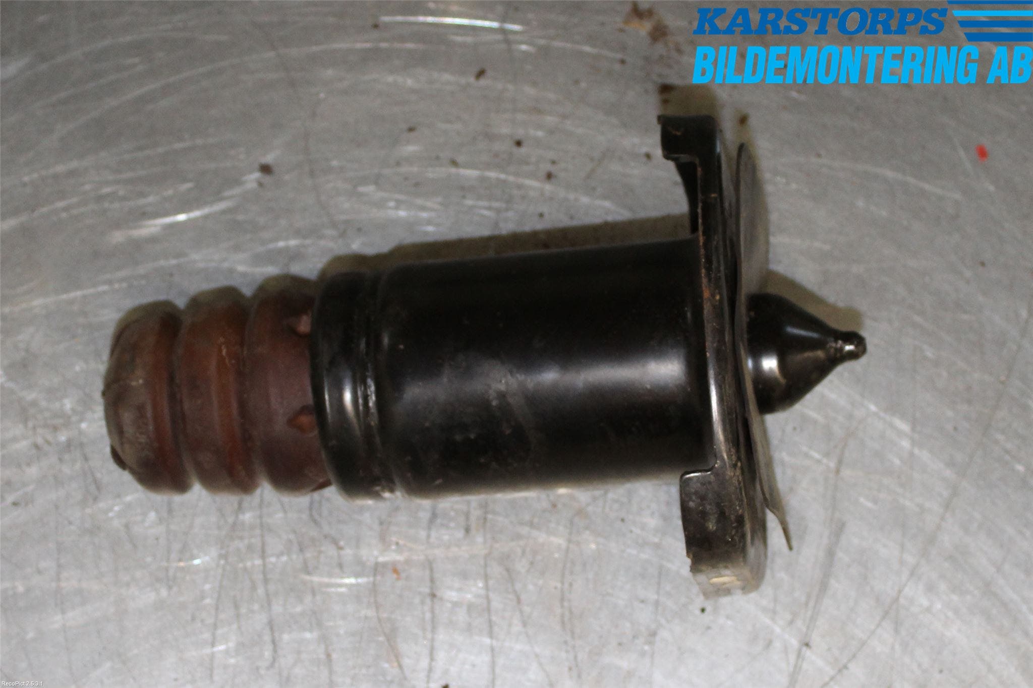 Volvo V60 11-13 Bakvagn Anslagsgummi