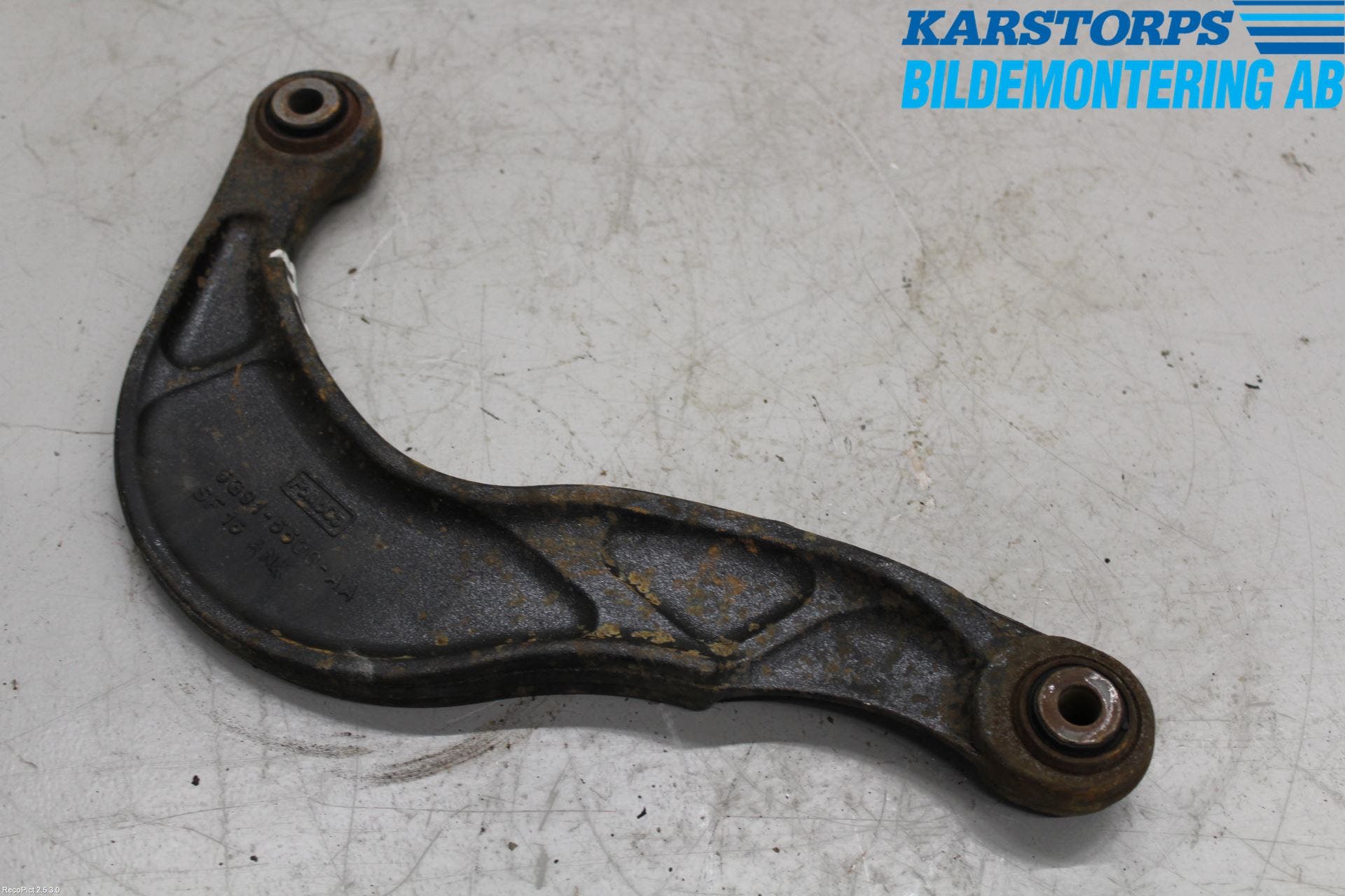 Volvo S80 07-13 Bärarm Bak Övre Höger