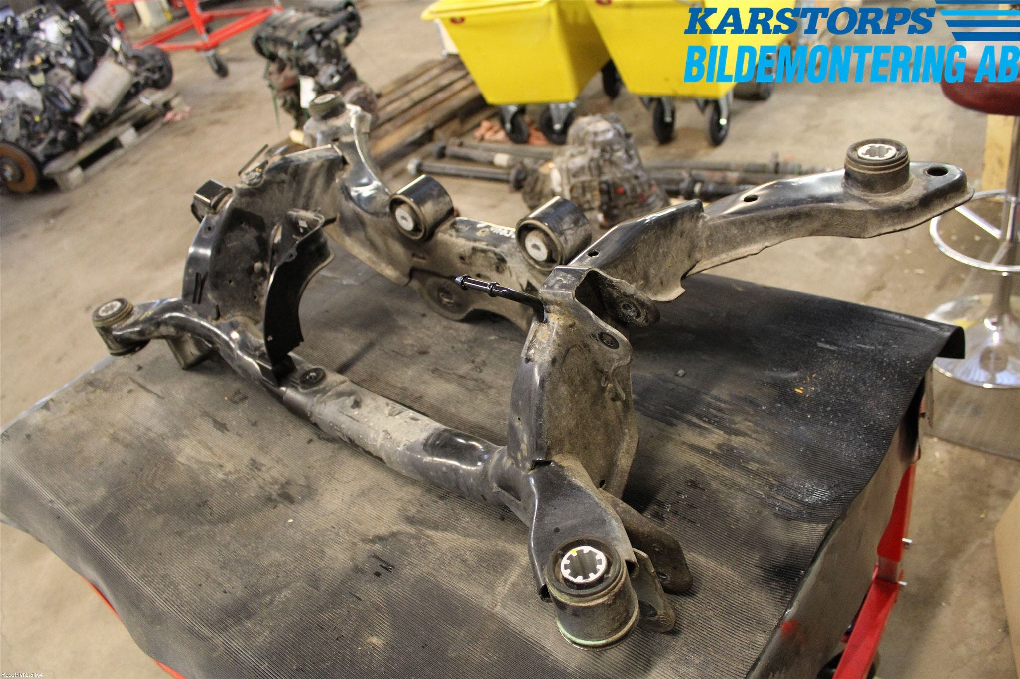 Volvo XC60 14-17 Bakaxelbalk