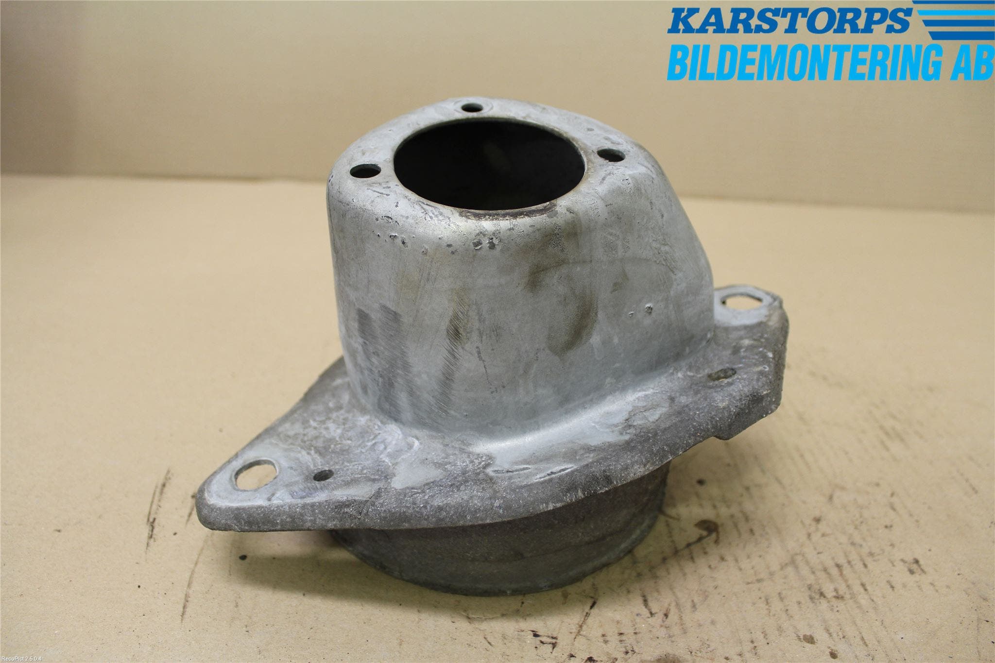 Volvo S60 01-04 Fjäderskål Bak