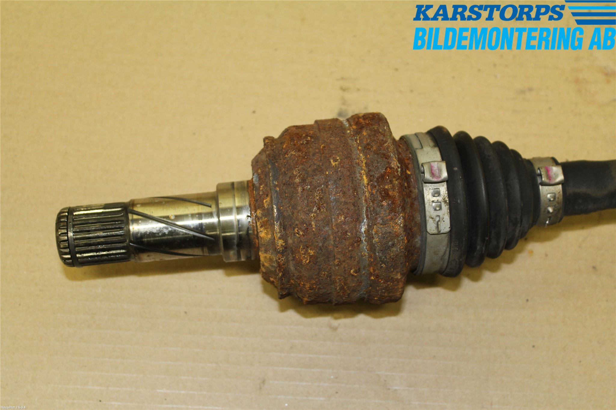 Volvo XC70 05-07 Drivaxel Bak Höger