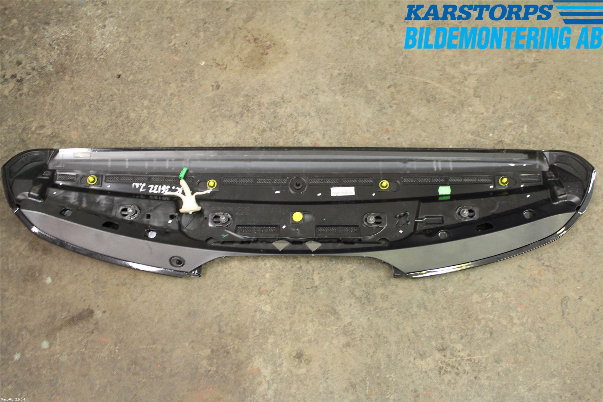 Volvo V60 14-18 Spoiler Baklucka