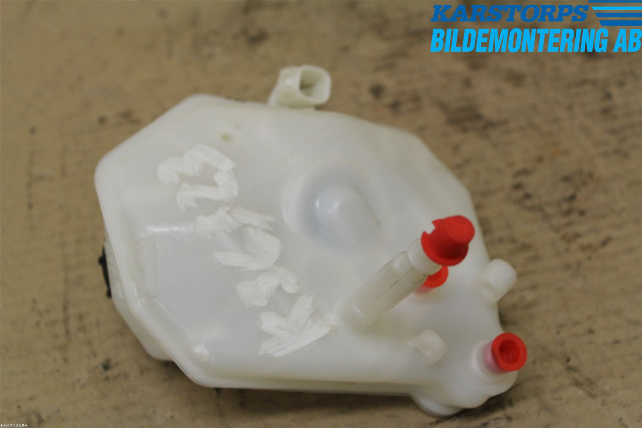 Volvo V60 11-13 Bromsvätskebehållare