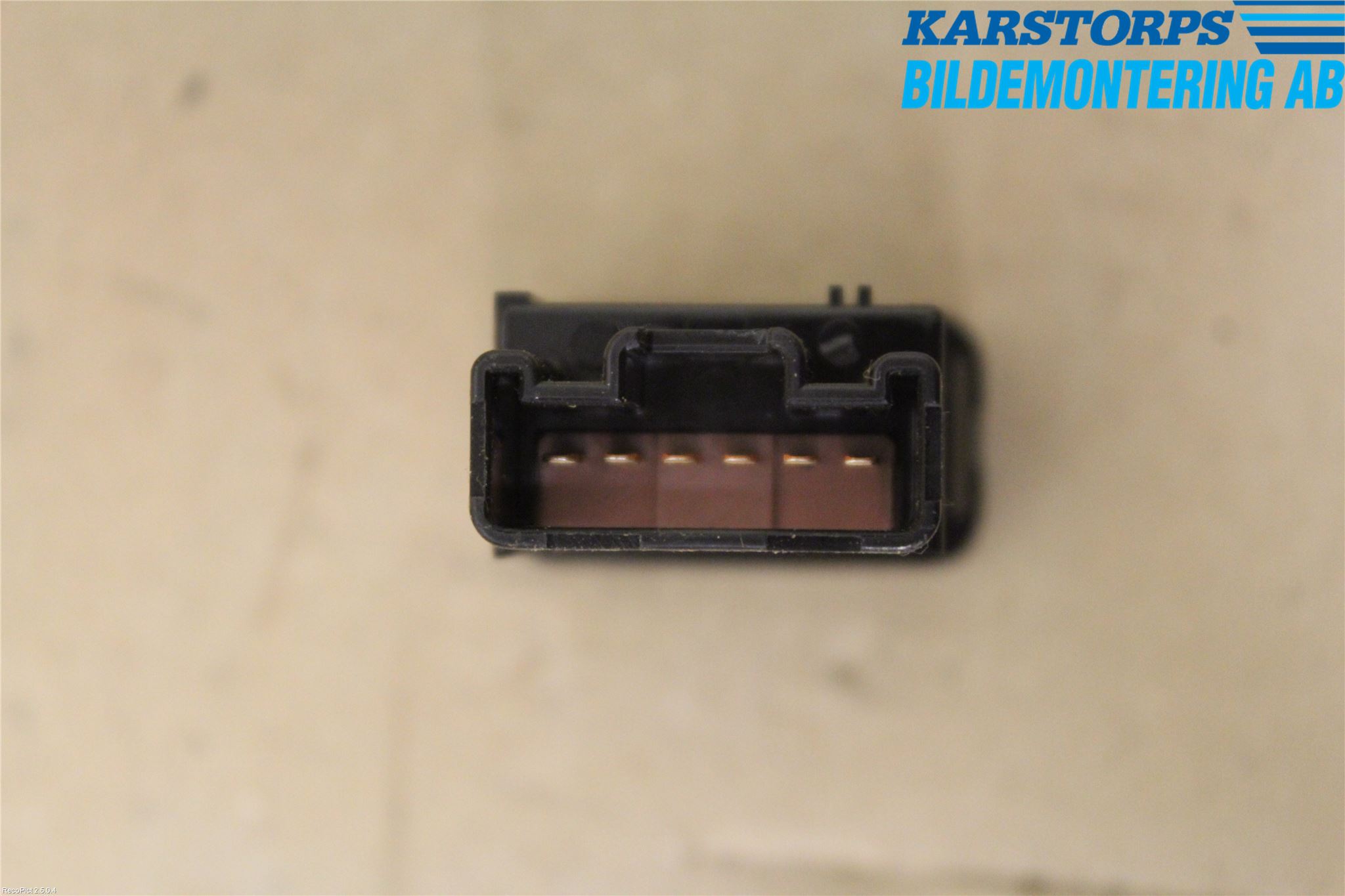 Toyota HILUX 05-16 Strömställare Stolvärme