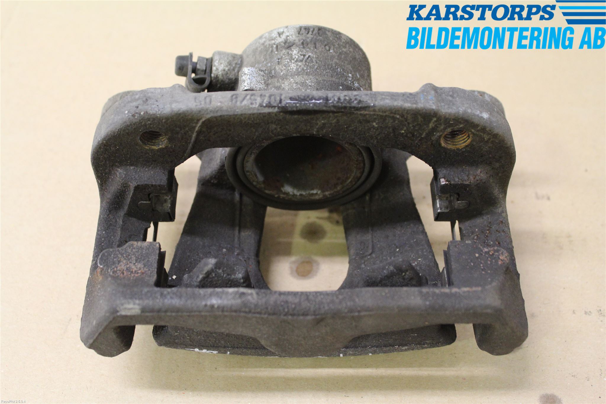 BMW 1 E87/81 5D/3D 03-11 Bromsok Fram Höger