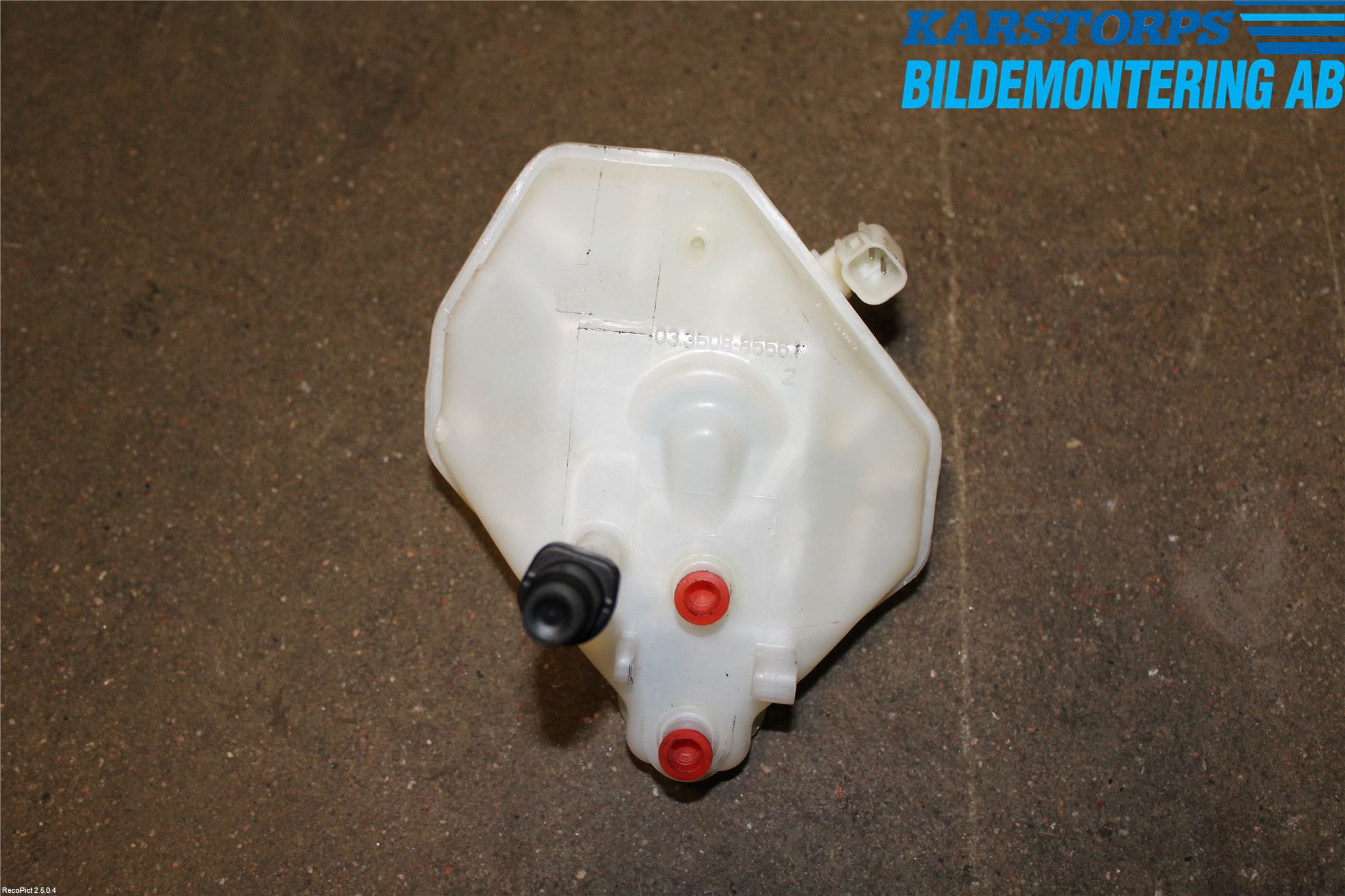 Volvo V70 14-16 Bromsvätskebehållare