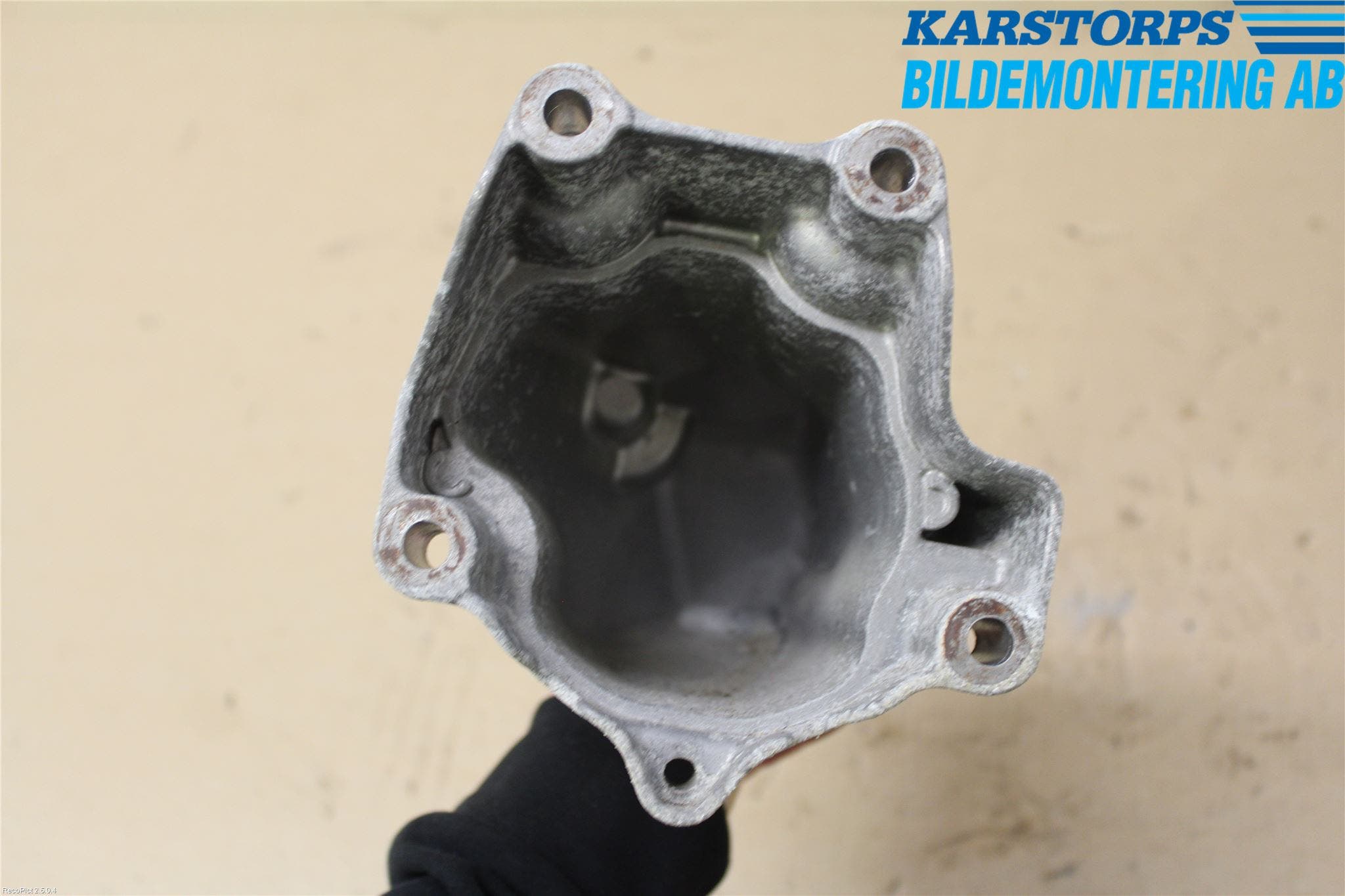 Mercedes-Benz MB E-KLASS (W212) 09-16 Motorfäste