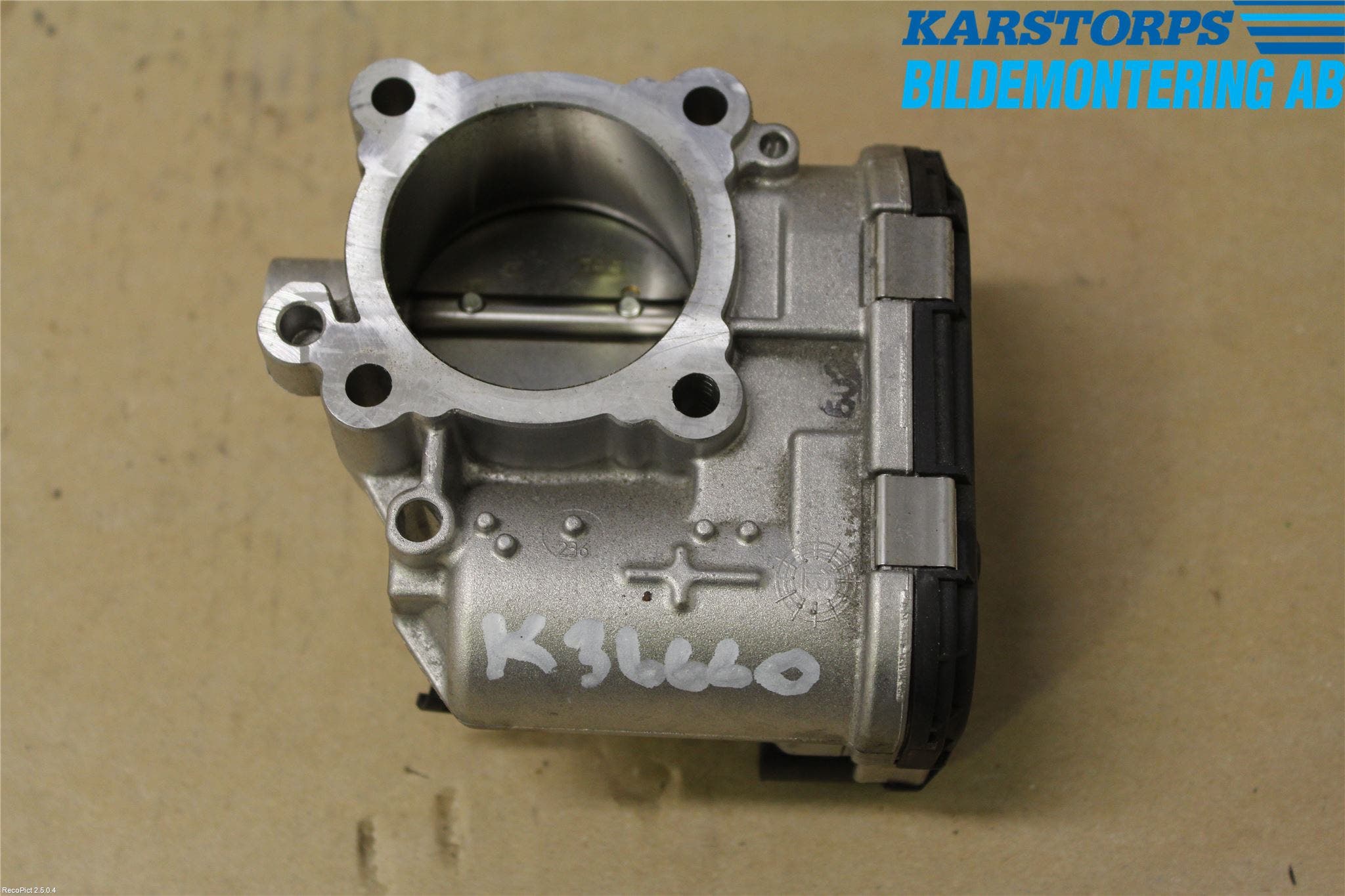 Volvo V70 14-16 Injspjällhus