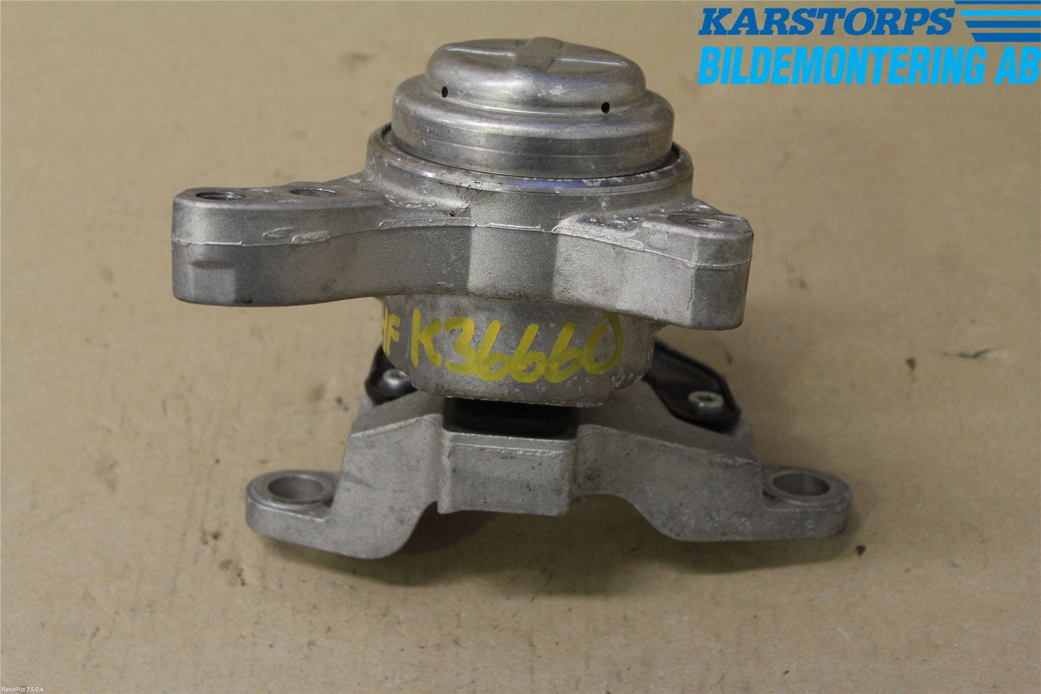 Volvo V70 14-16 Motorkudde