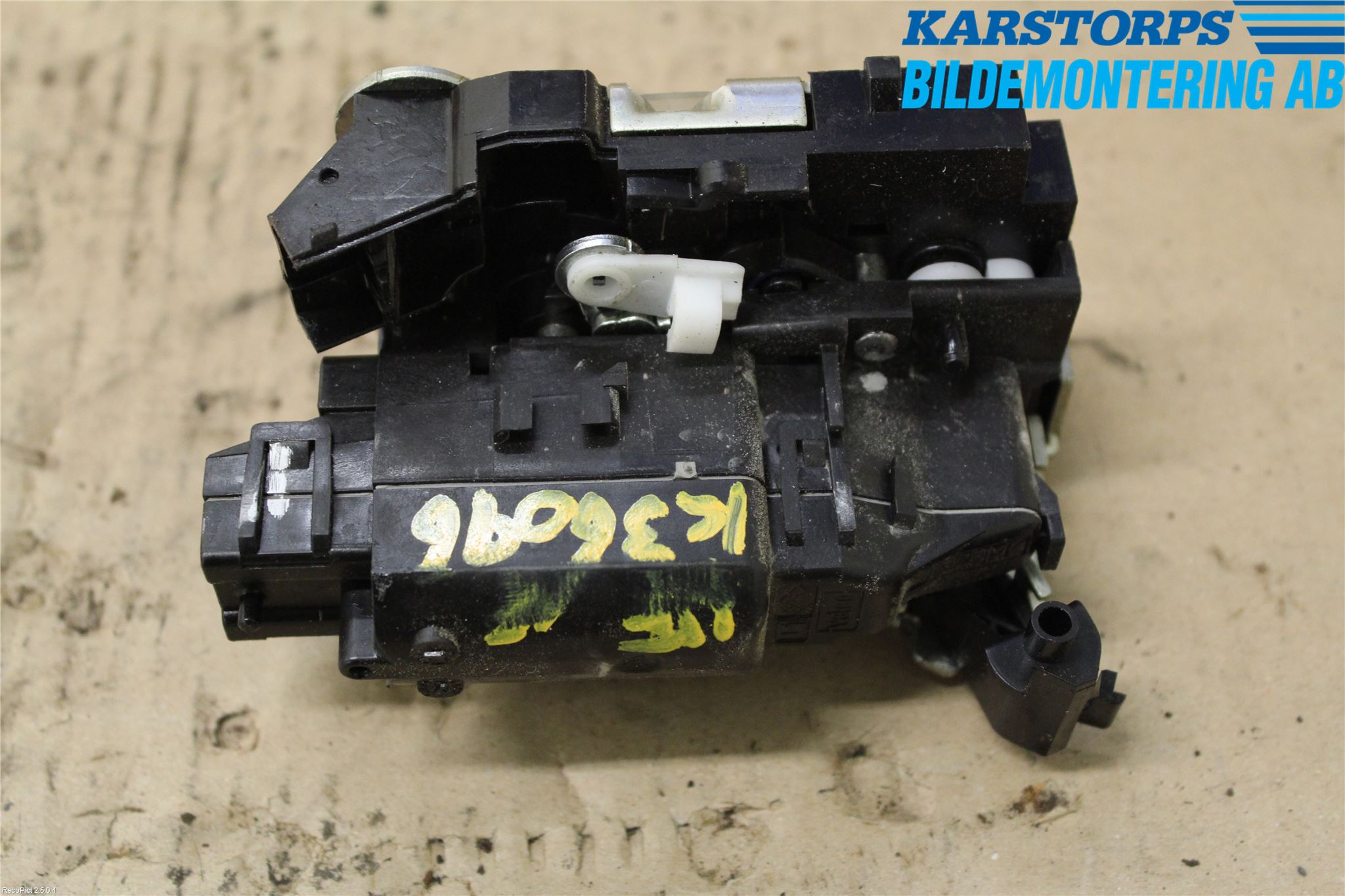 Dacia LODGY 12-18 Låskista-Dörrlås