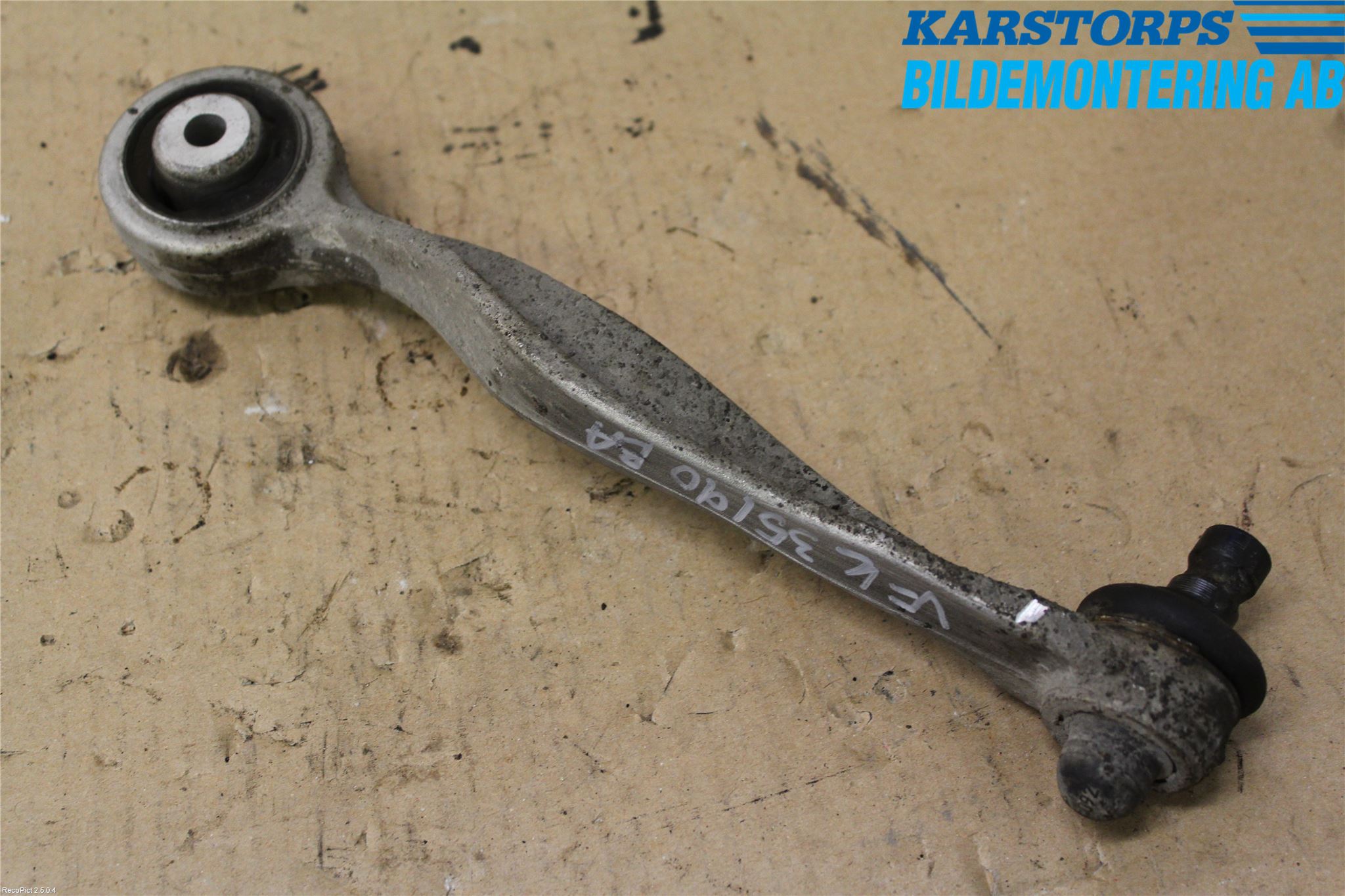 Audi A4/S4 05-07 Bärarm Fram Övre Vä