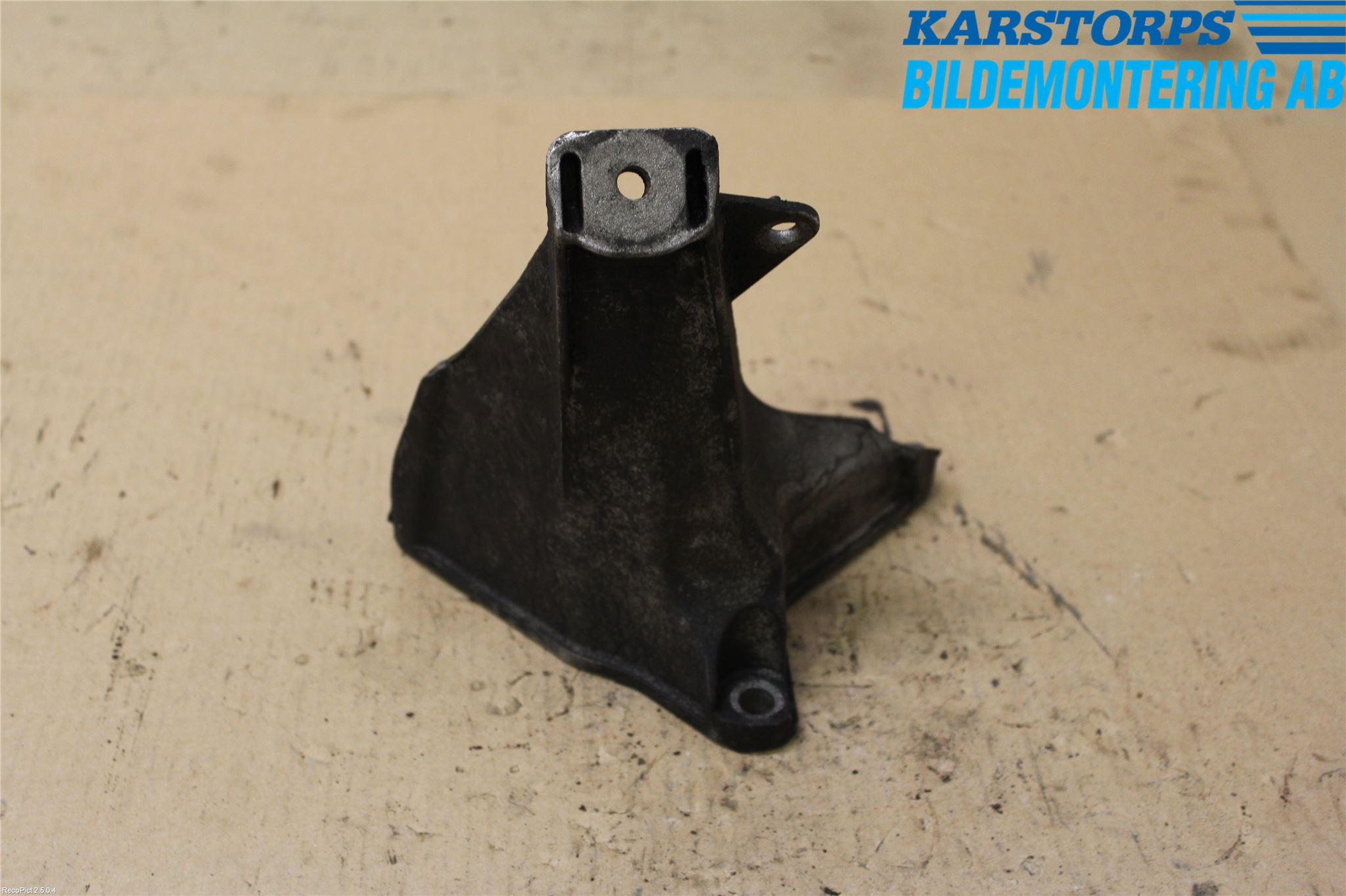 Volkswagen VW PASSAT 01-05 Motorfäste