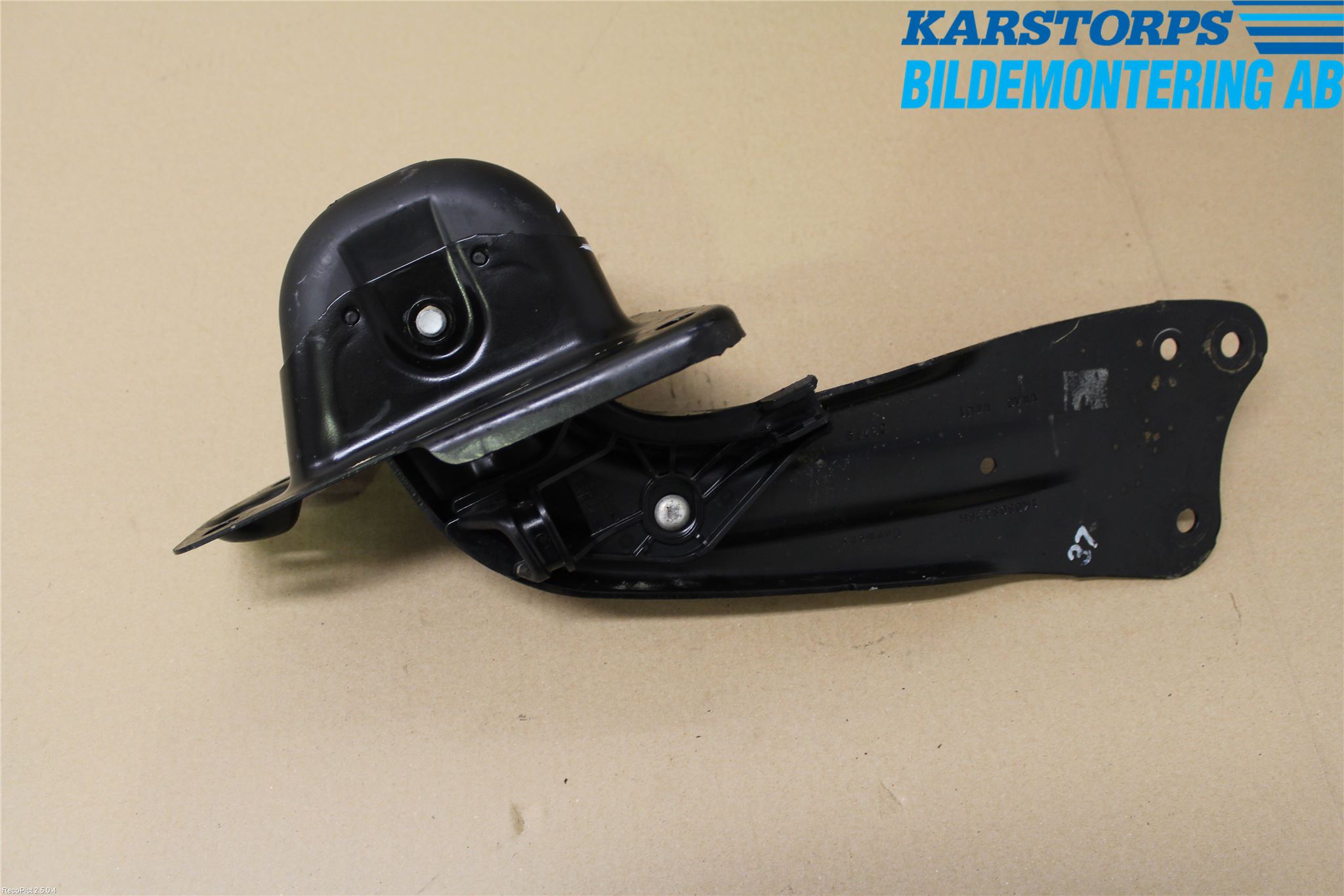 Volkswagen VW GOLF VI 09-13 Bärarm Bak Höger