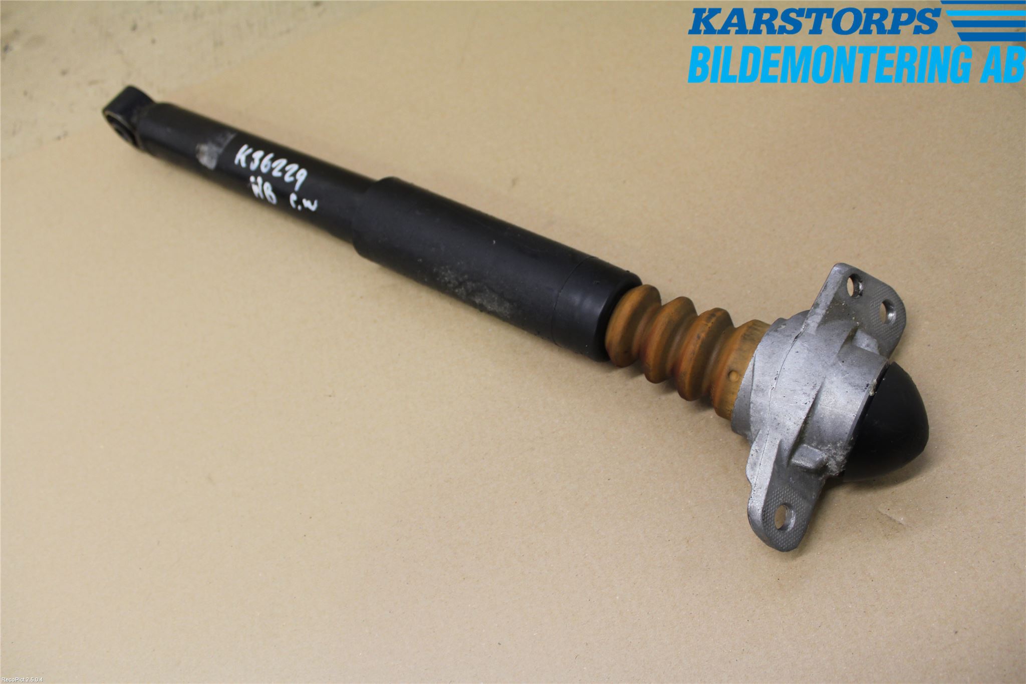 Volkswagen VW GOLF VI 09-13 Stötdämpare Bak