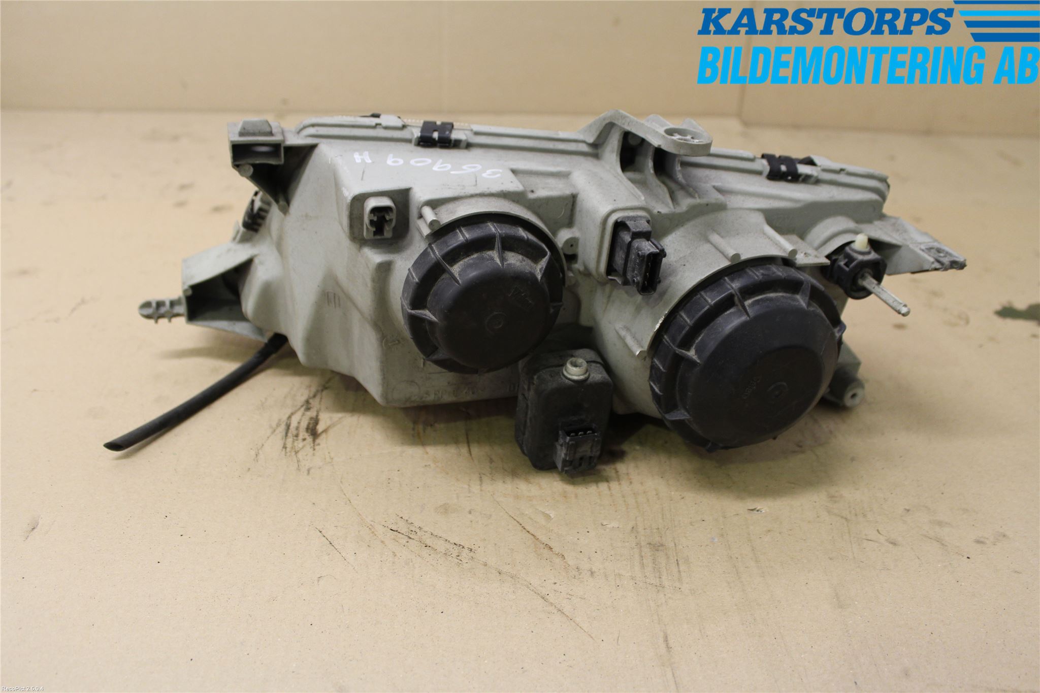 Saab 9-5 -05 Strålkastare Höger