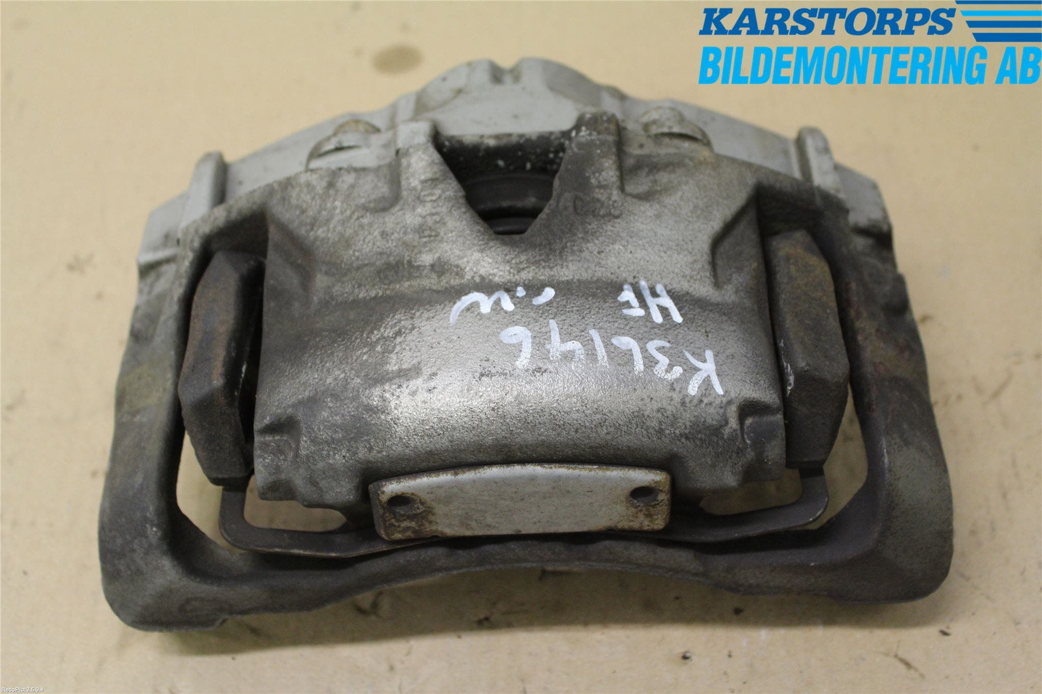 Volvo V70 08-13 Bromsok Fram Höger