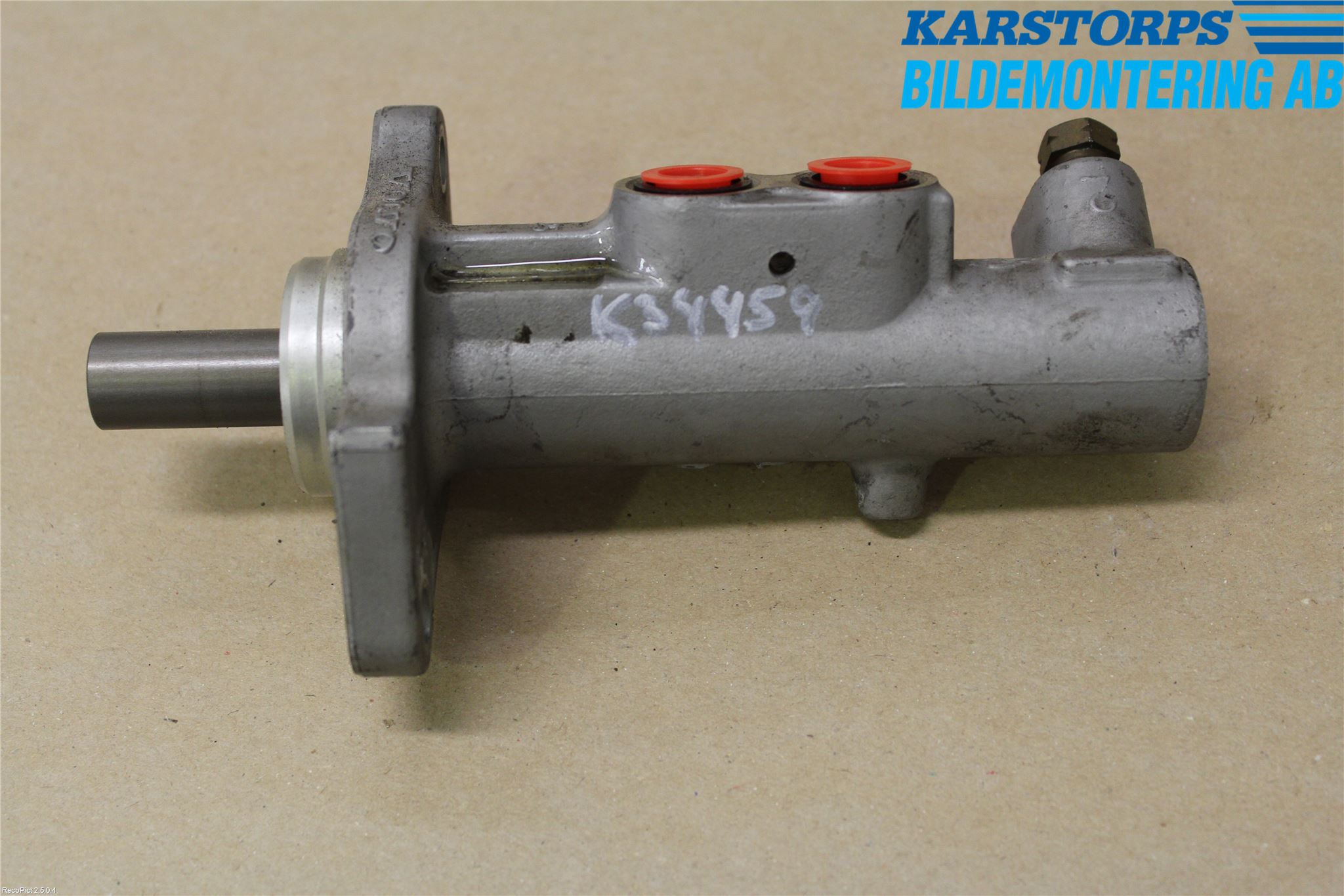 Volvo XC70 01-04 Bromsvätskebehållare